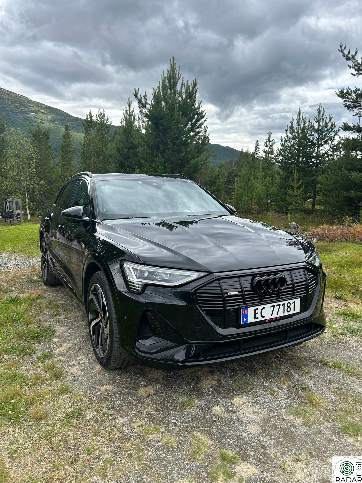 AUDI e-tron 50 50/2xS-LINE/B&O/Matrix/Ambiente/Valcona/krok/21»/360kam