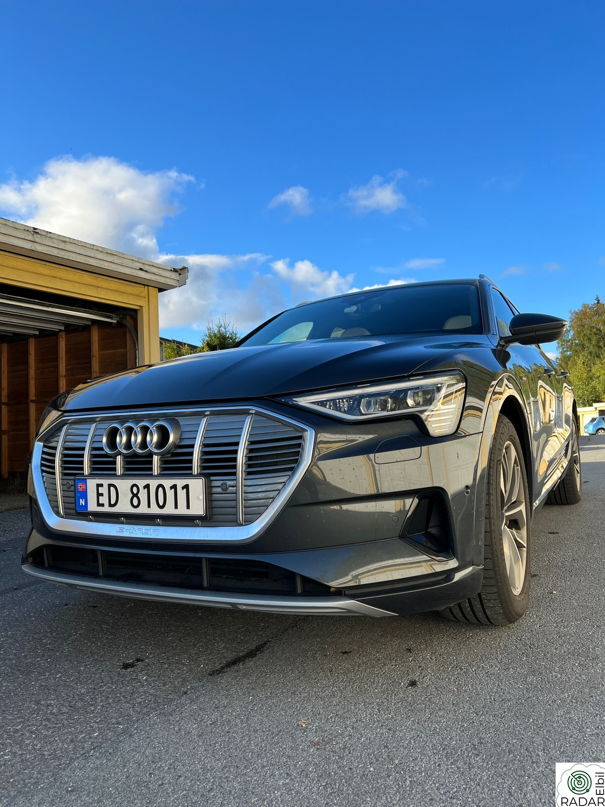 AUDI E TRON 50 50 Advanced Business
