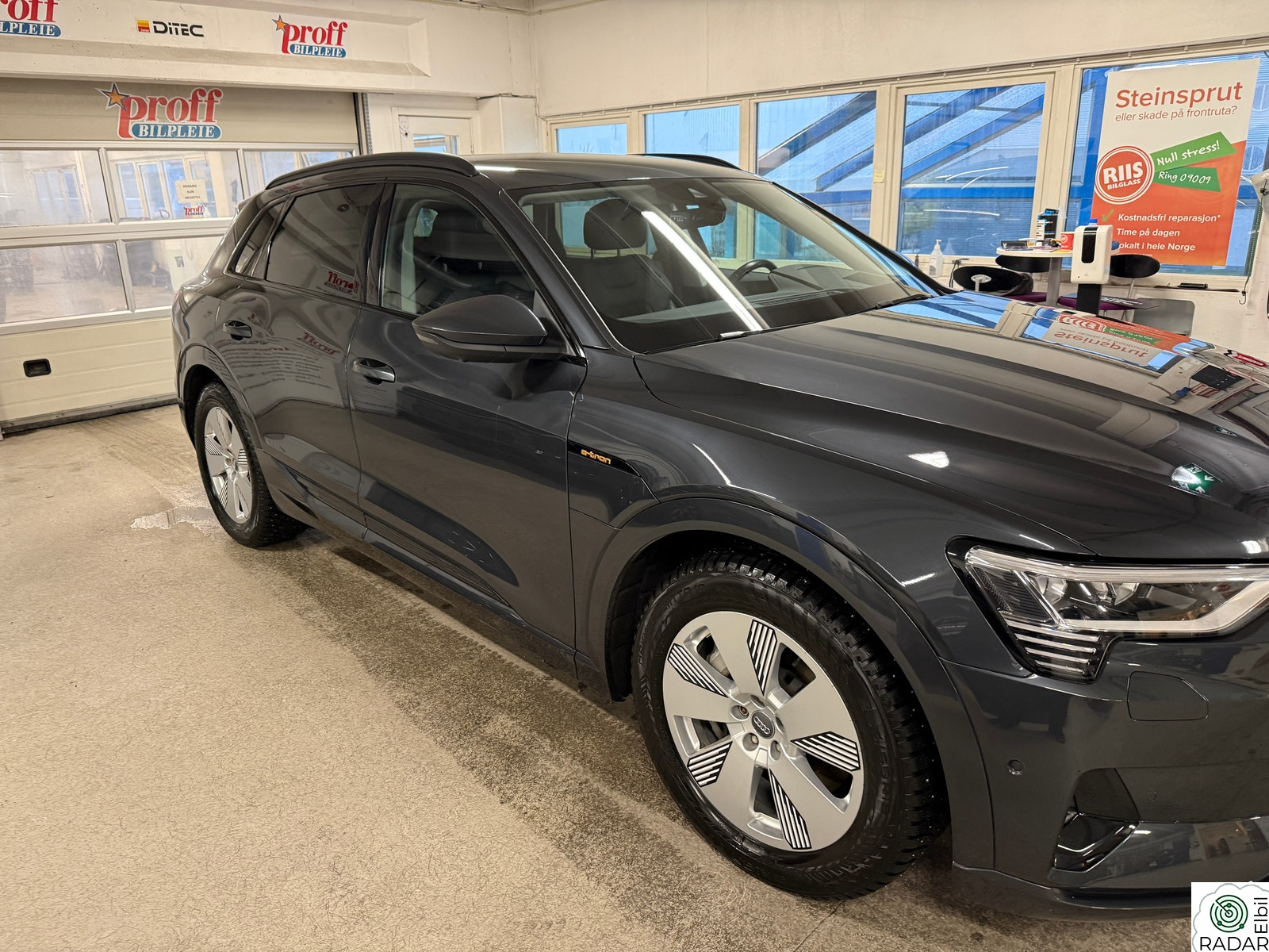 AUDI E TRON 55 55 Advanced Sport, 9 mnd ny bil garanti gjennstår