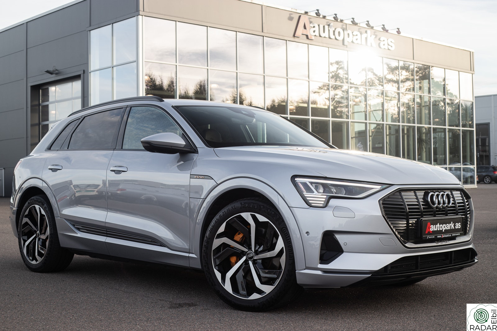 AUDI E TRON 55 55 NORSK/H.FESTE/360/ALCANTARA/ADAPTIV CRUISE/+++