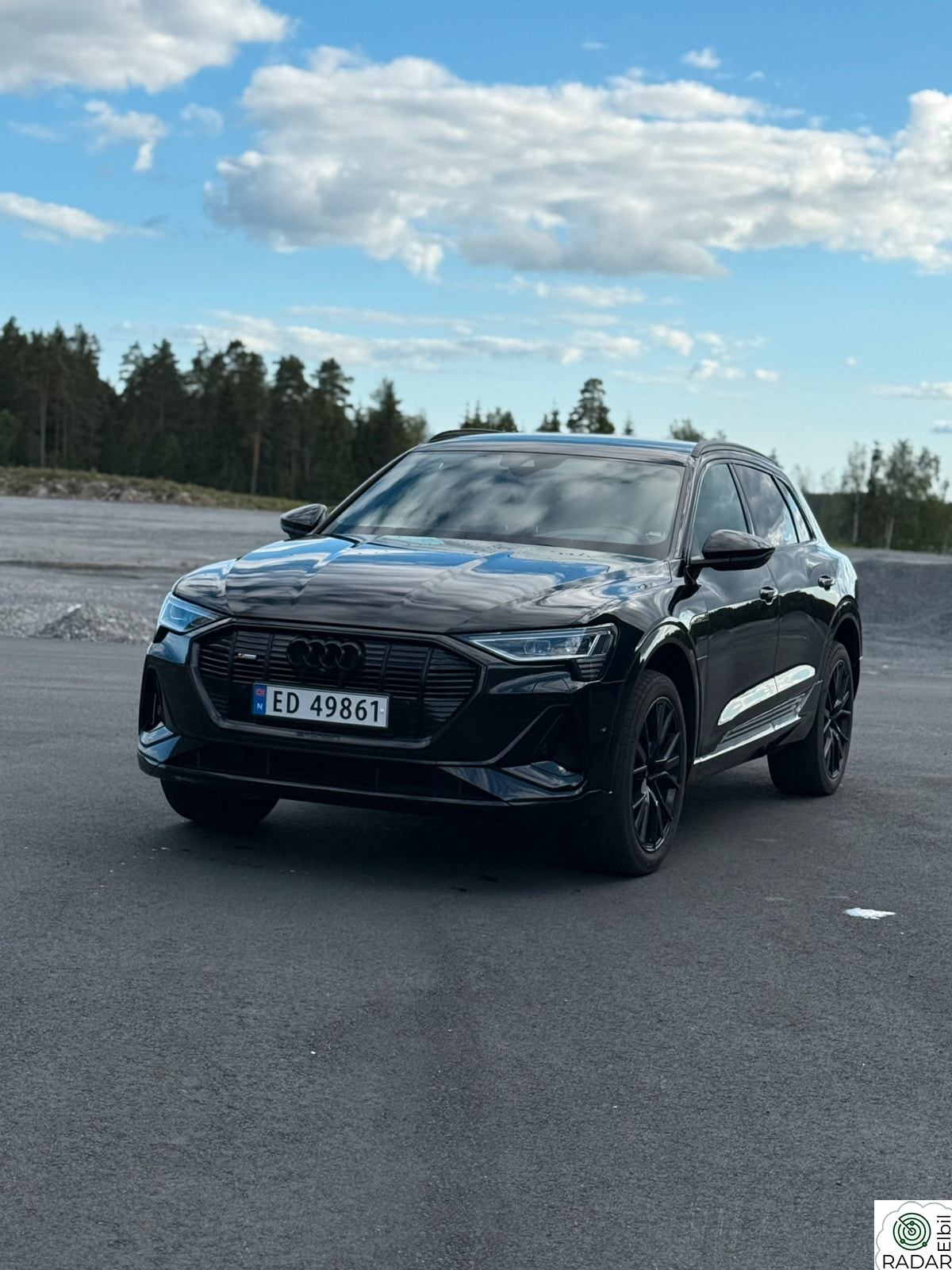 AUDI E TRON 55 55 S line Sport Black Edition