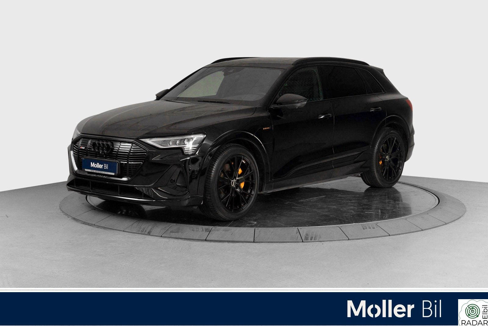 AUDI E TRON 55 55 S Line Sport -Pano, 360kam,S-line, Adap.viskere, 21"