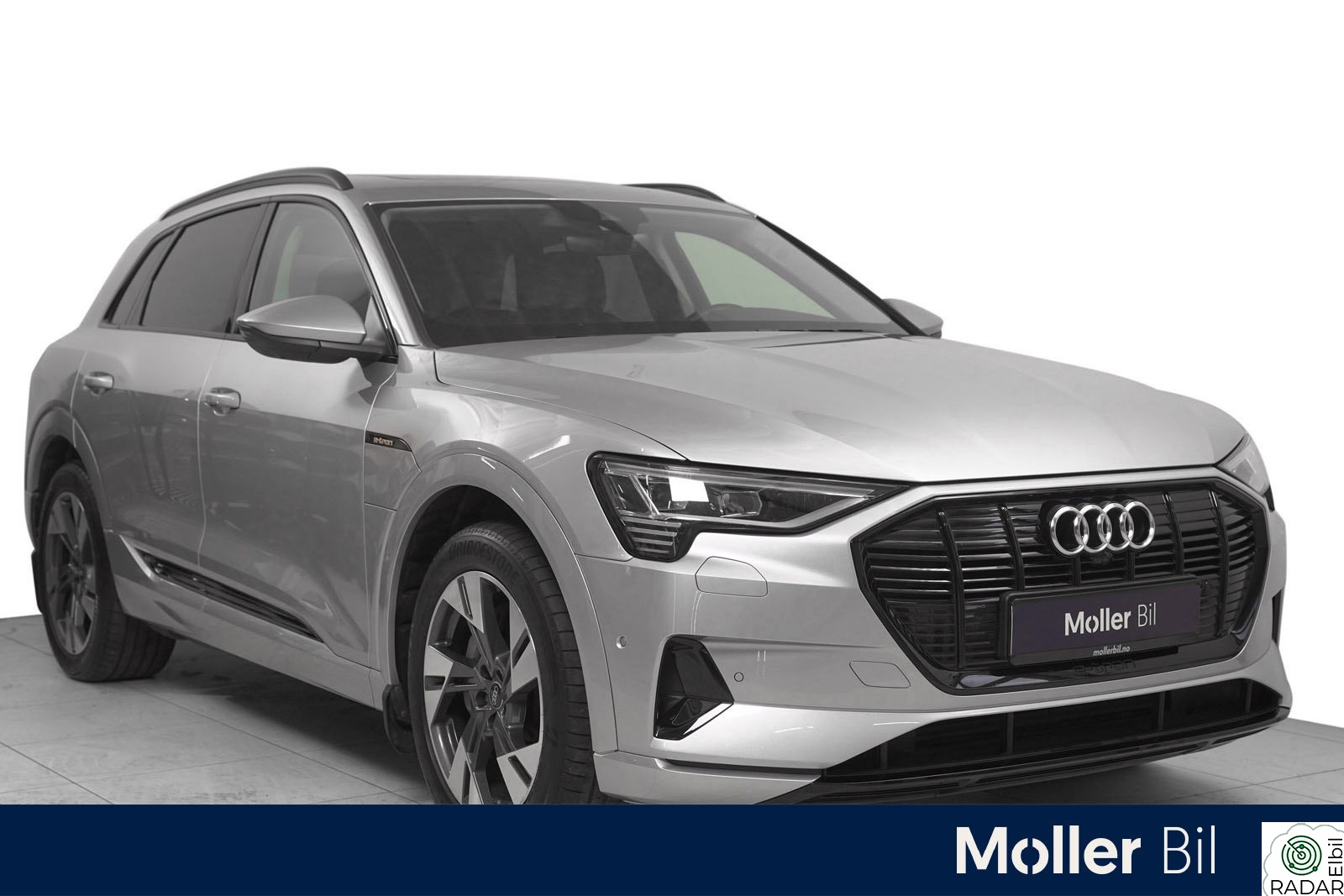 AUDI E TRON 55 55 advanced sport BangO,krok,valcona,matrix,soltak