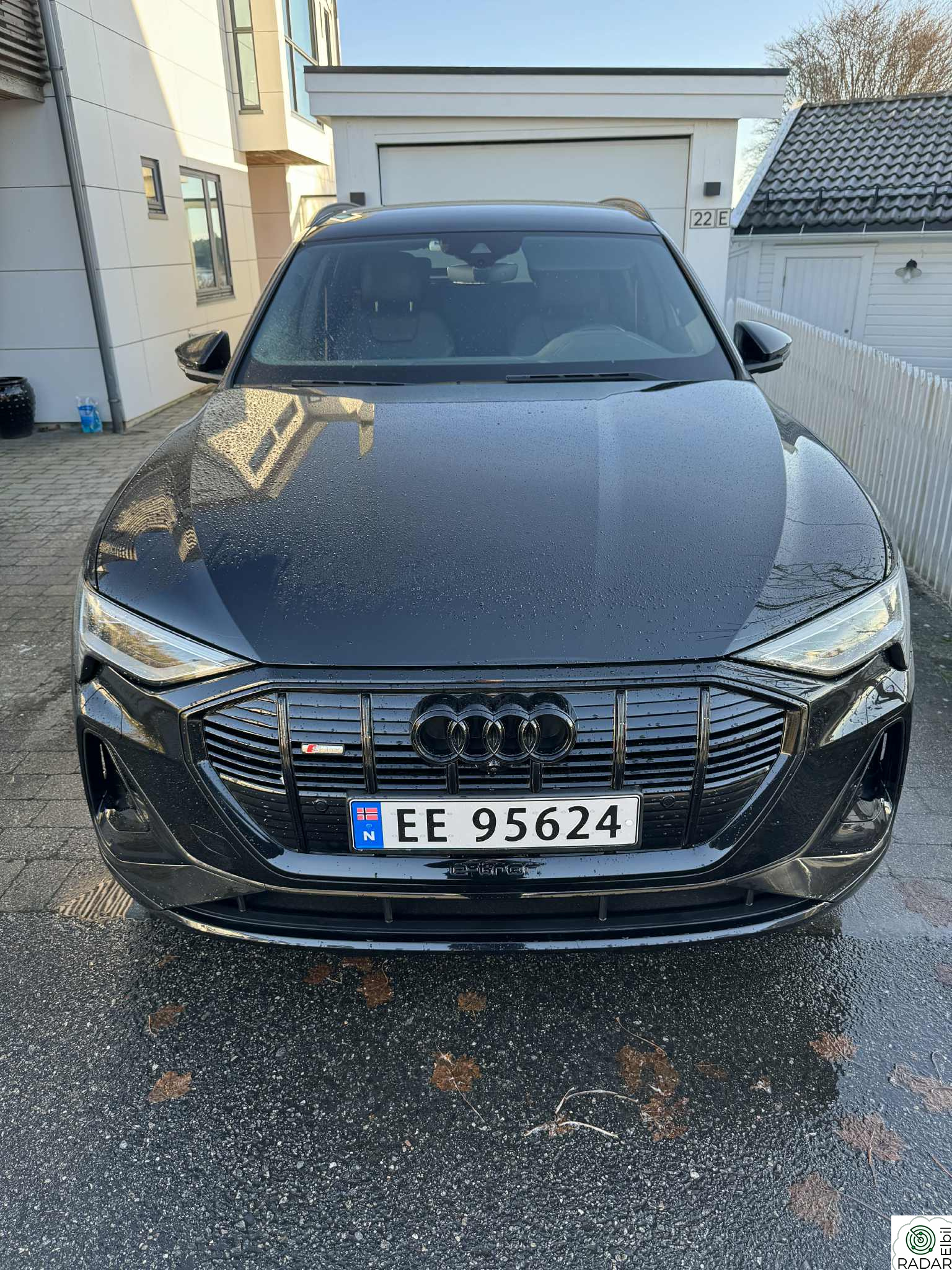 AUDI E TRON 55 55 S line Sport Black Edition