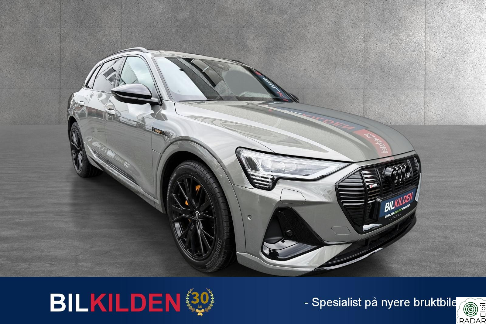 AUDI e-tron 55 55 S-line Black Edition, B&O, Panorama, Matrix, ACC ++