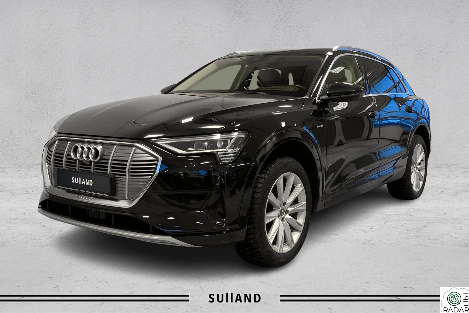 AUDI e-tron 55 advanced fast track
