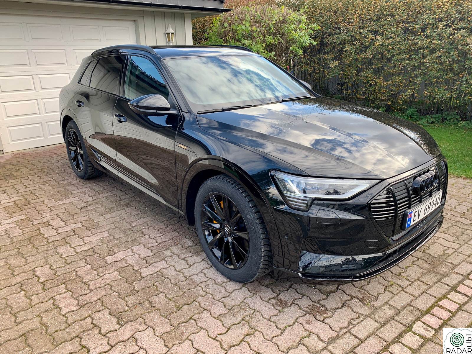 AUDI e-tron 55 Exclusive MATRIX/B&O/NIGTHV/HEAD-UP/S-LINE/KROK