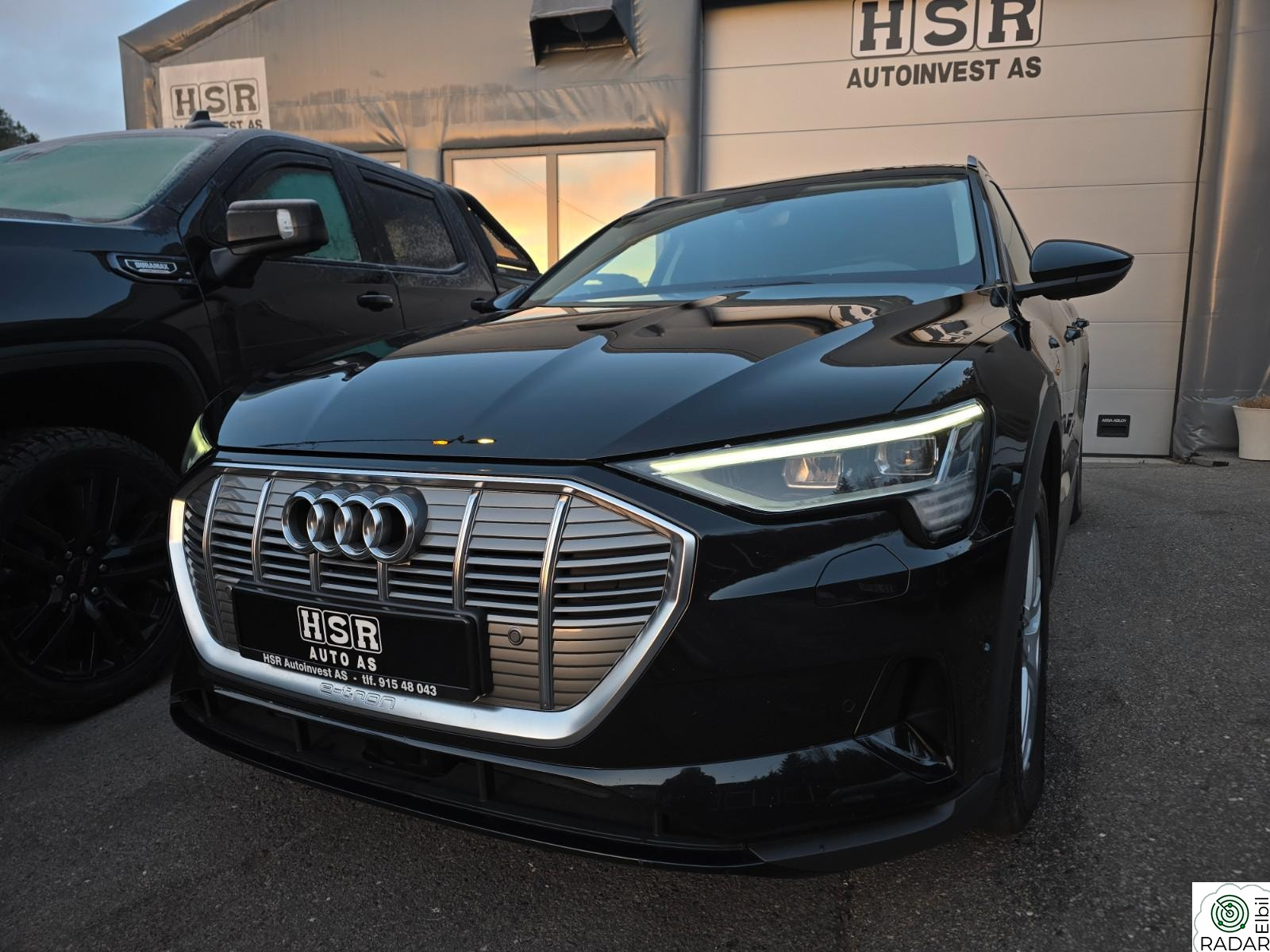 AUDI e-tron 55 378km / ACC / Hengerfeste / Luftfjæring / Navi