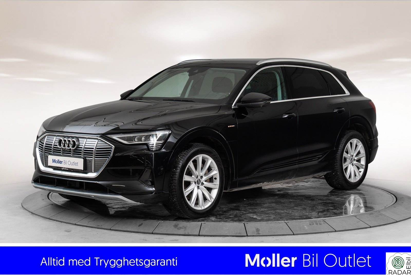 AUDI e-tron 55 Advanced Fast Track - HUD, 360Kam, Matrix, Delskinn