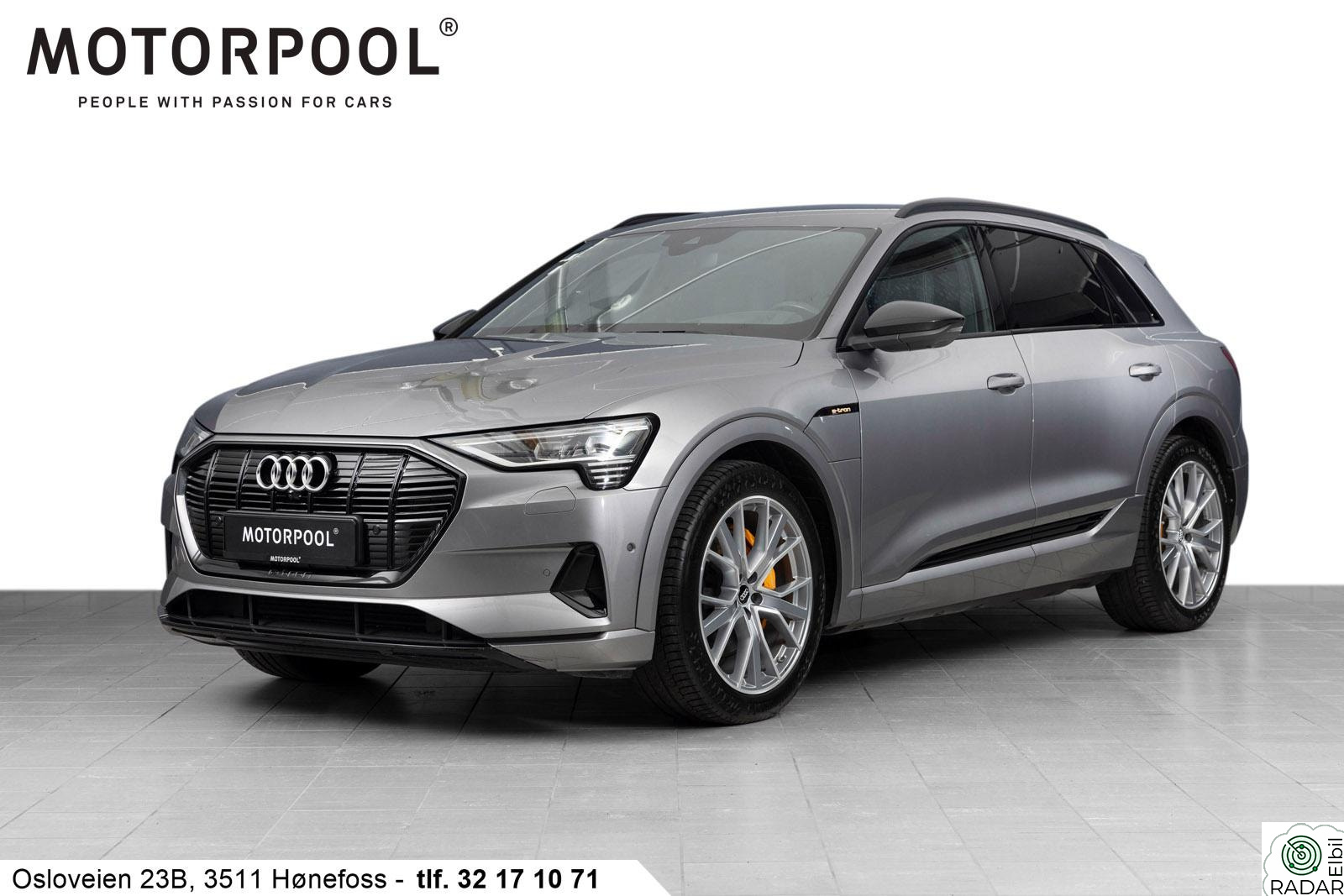 AUDI e-tron 55 Quattro / S-Line / ACC / Krok / Velutstyrt! / HUD