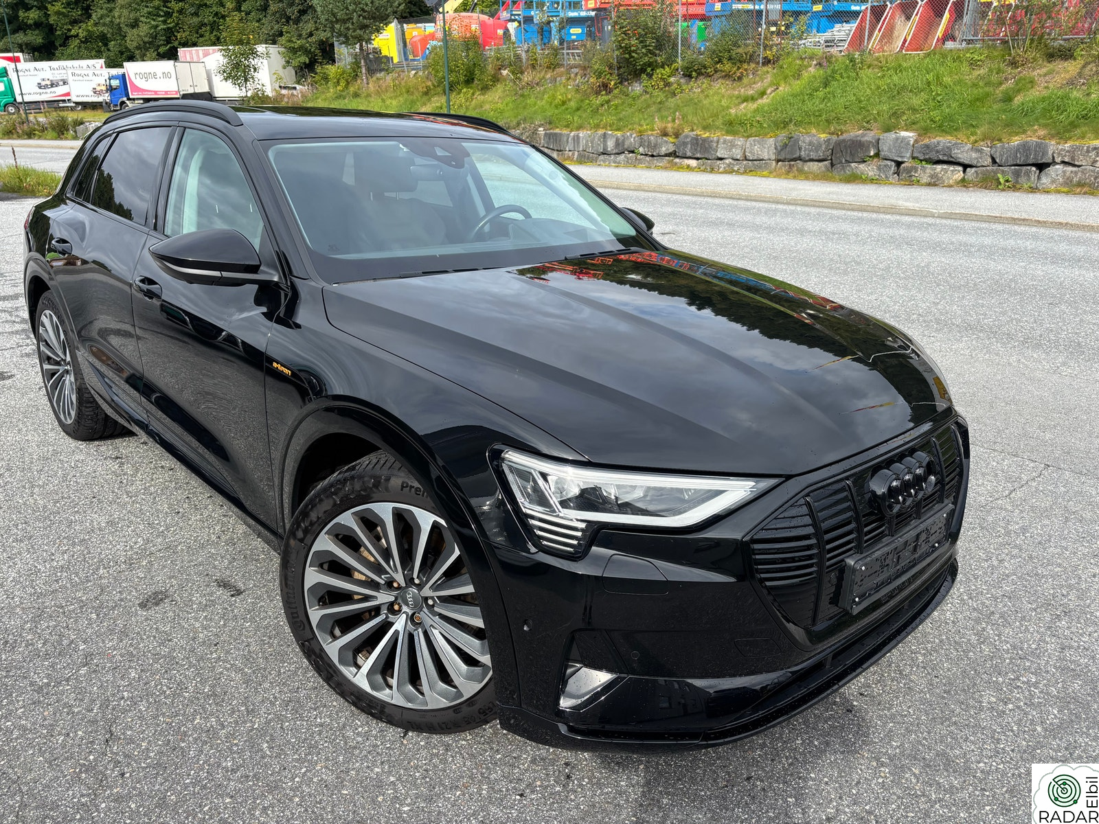 AUDI e-tron 50 50 Advanced Sport Mye utstyr se liste