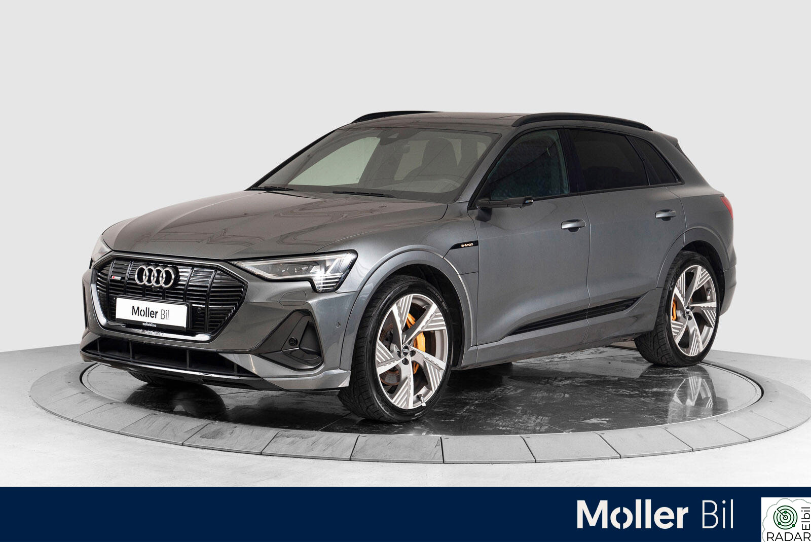 AUDI e-tron 55 55 S line Sport - 360kam, HUD, B&O, Krok, Pano, 22"