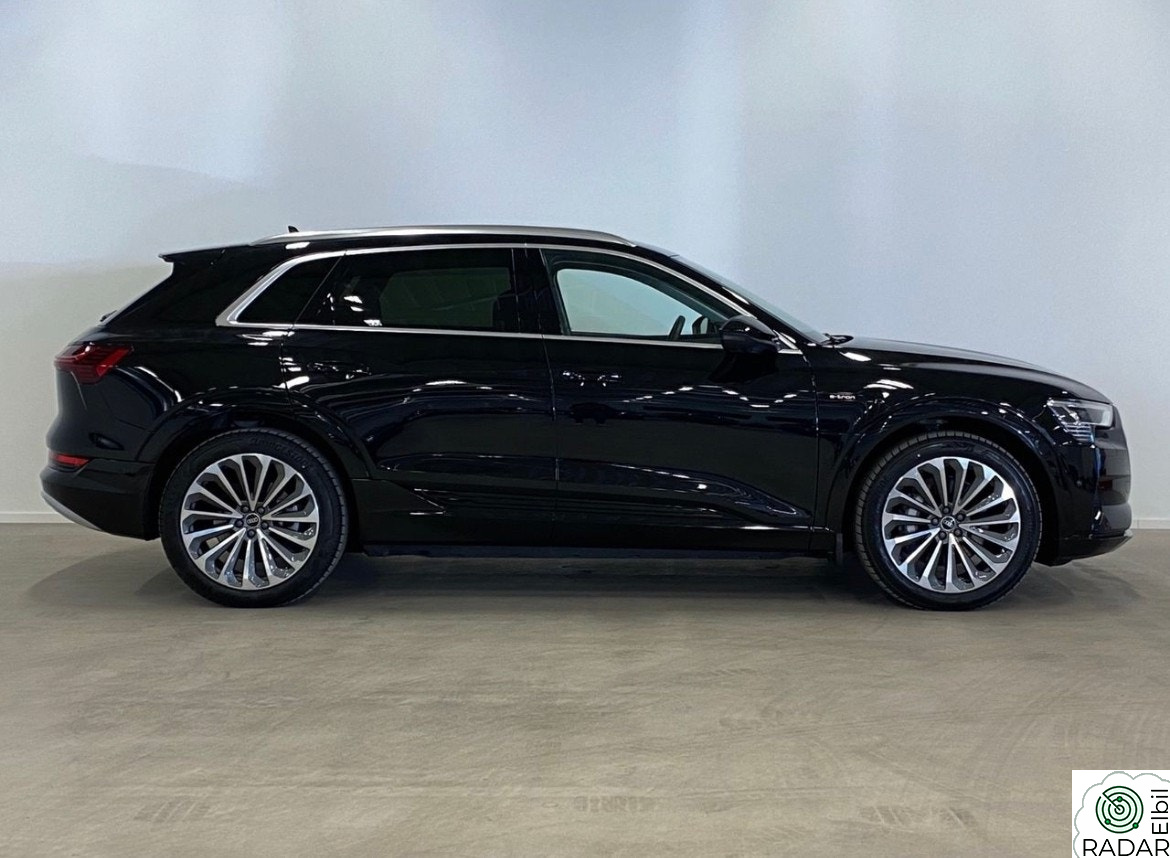 AUDI e-tron 55 55 Advanced Sport