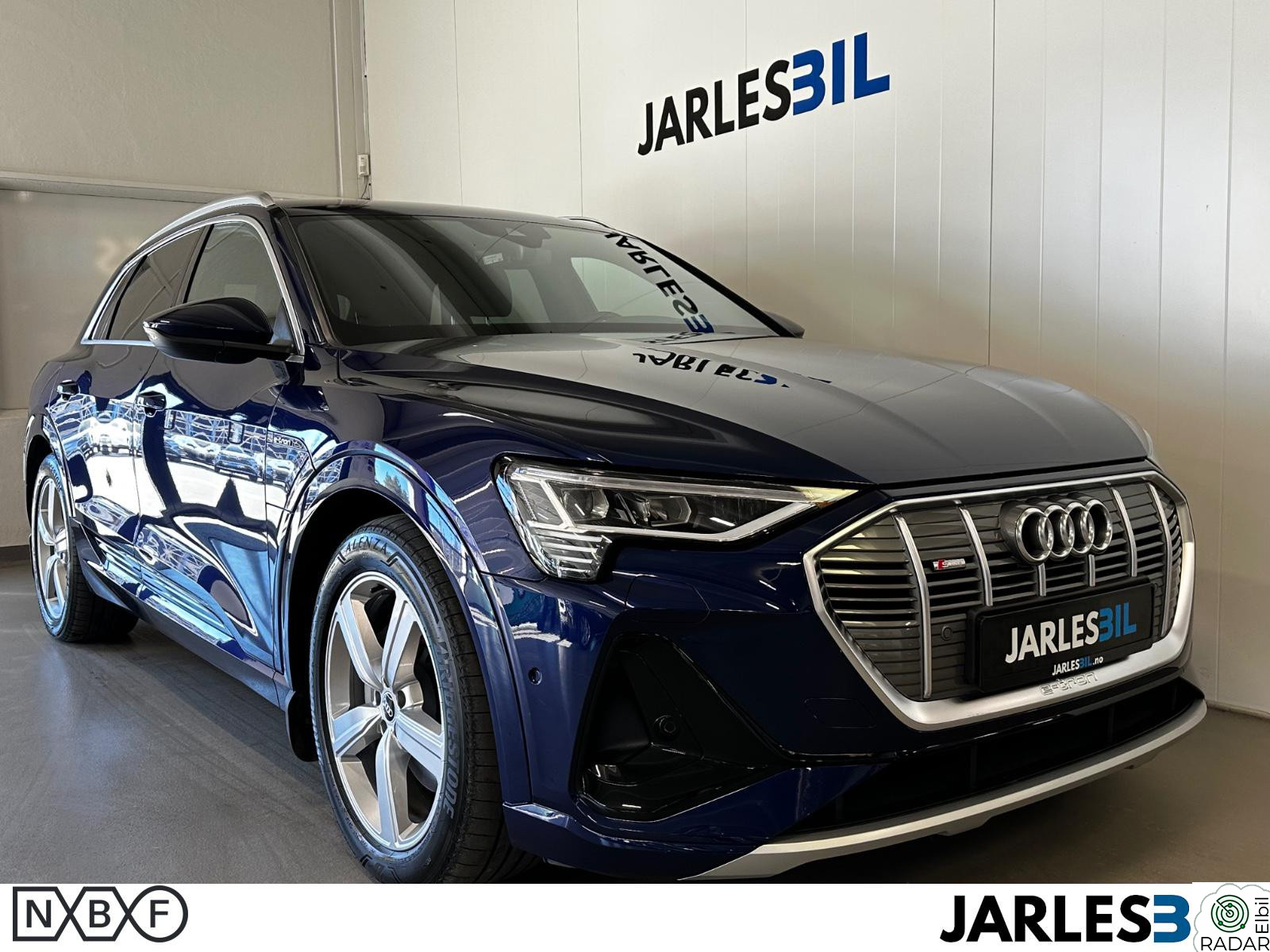 AUDI e-tron 55 55 Quattro S-Line /ACC/HUD/Matrix/Kamera/Krok/Navi/DAB+