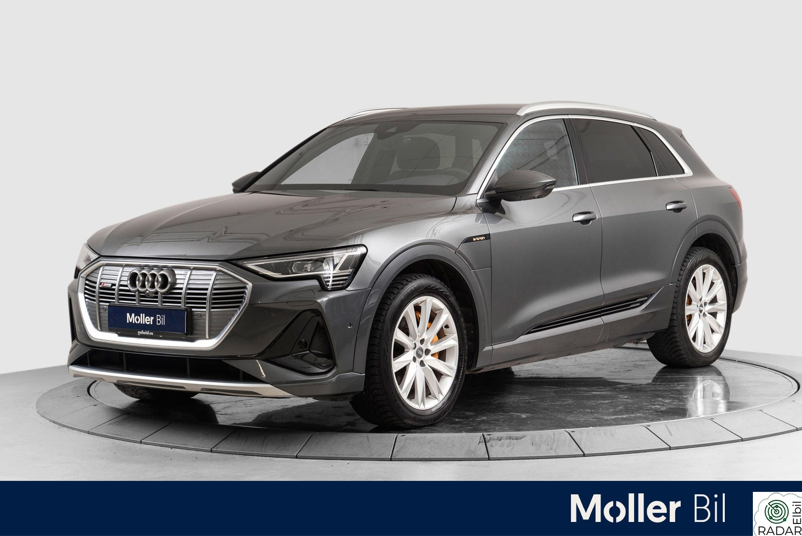 AUDI e-tron 55 55 S line Sport - 360kam, ACC, Krok, Avd.key, Navi, 21"