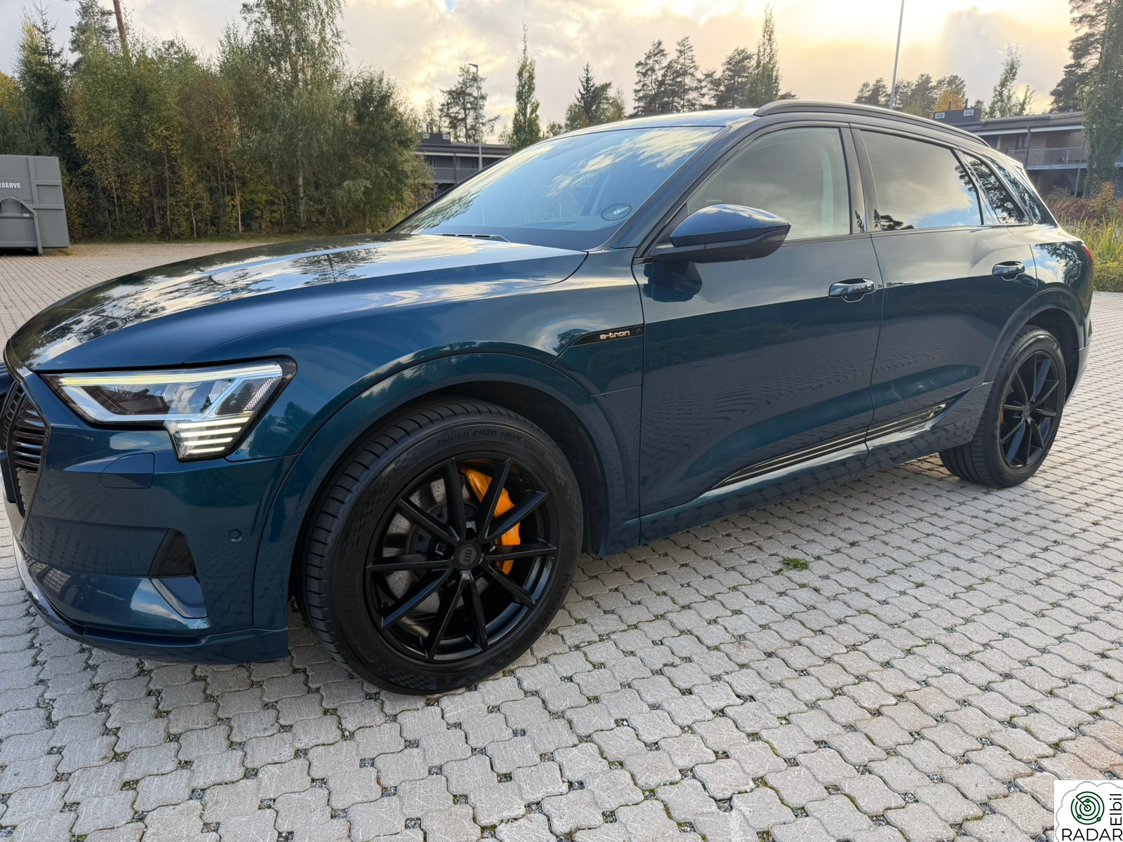 AUDI e-tron 55 55 Advanced Sport