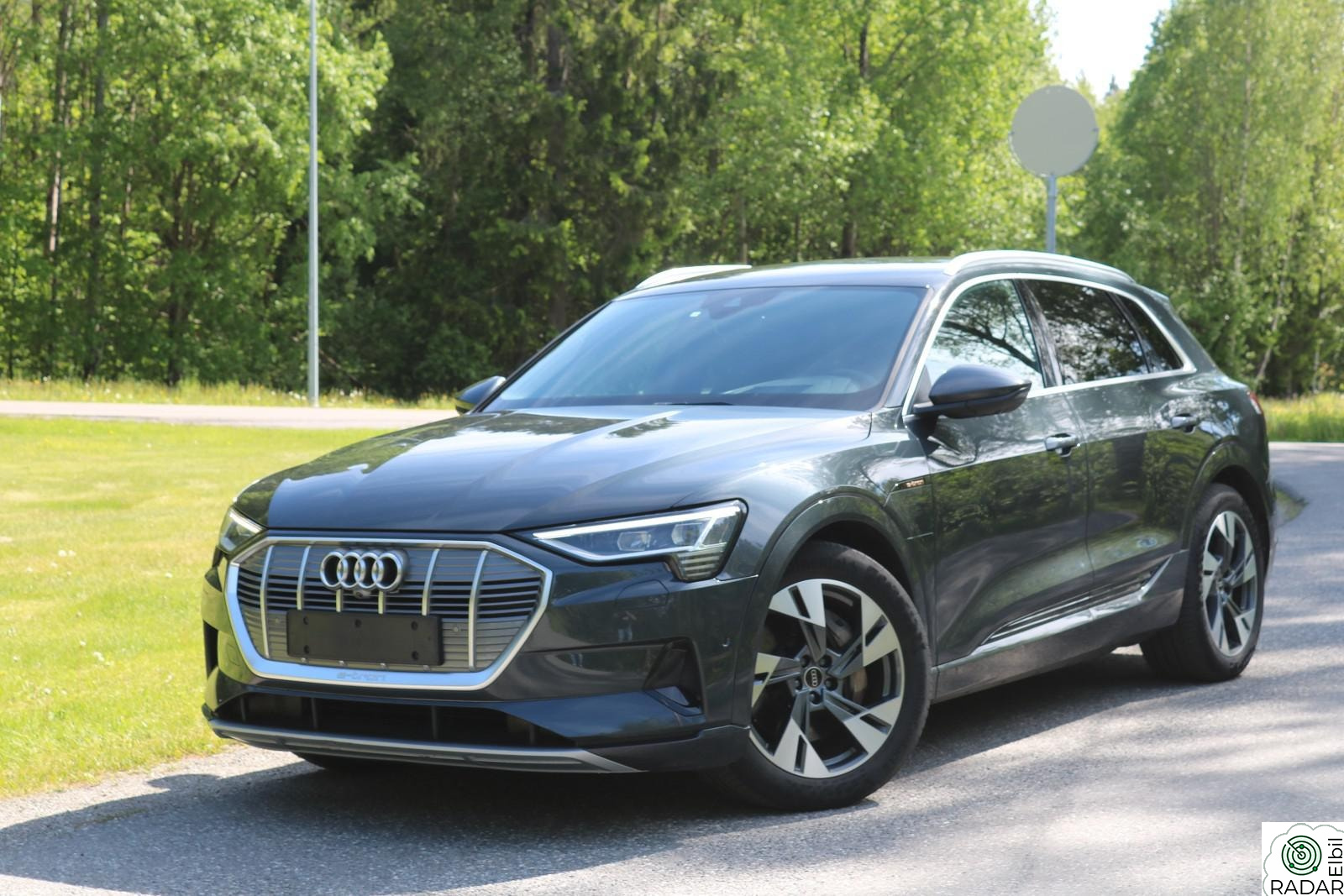 AUDI e-tron 55 55 ACC B&O HUD SPORTSETER KROK 360 KAMERA MEMORY LUFT++