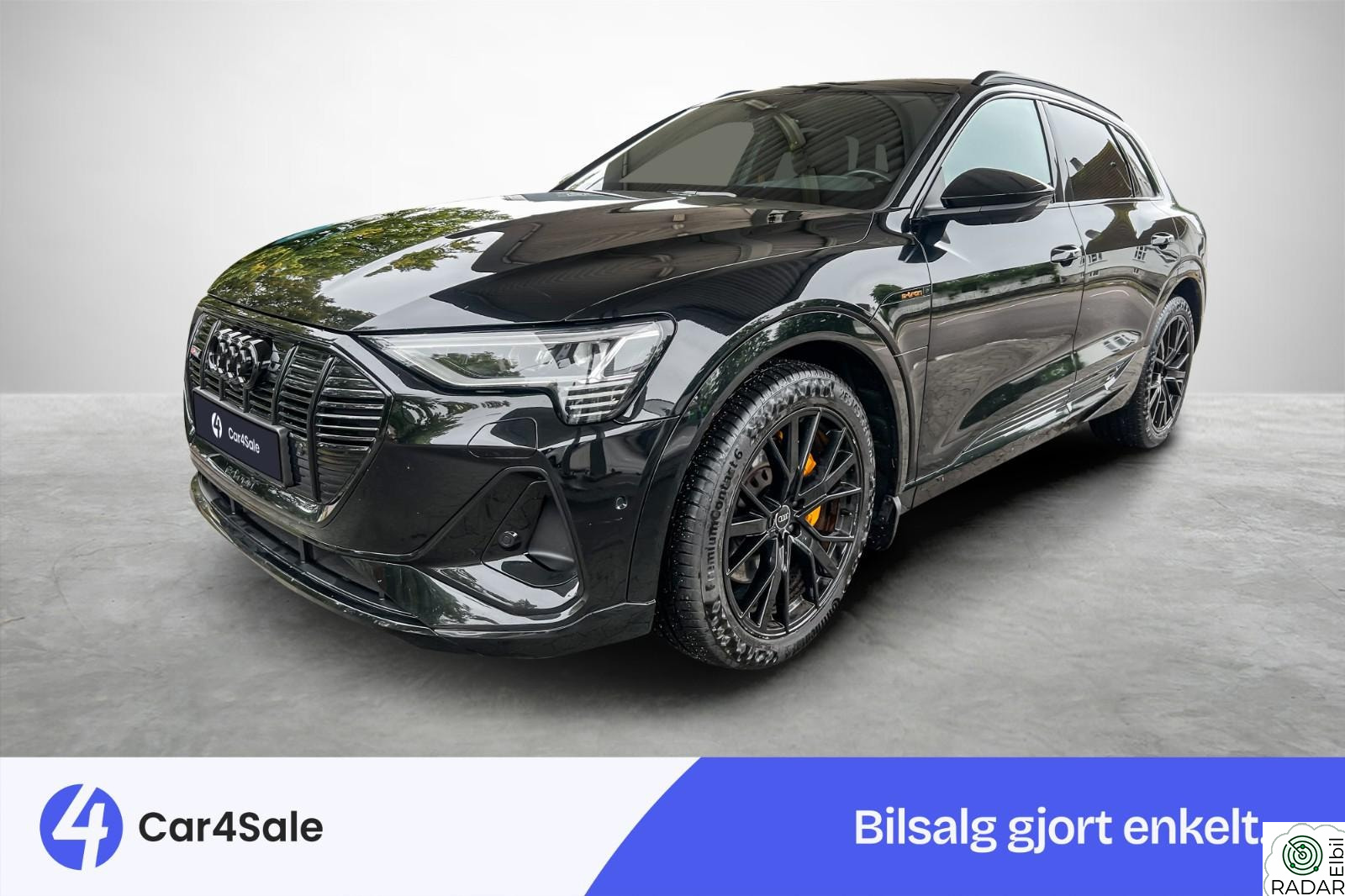 AUDI E TRON 55 55 Black Edition S-line/ Soltak/ Skinn/ Garanti/ 360kam