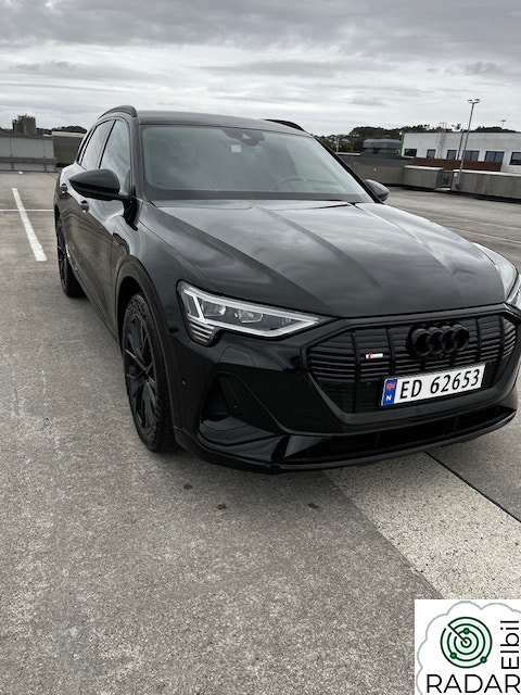 AUDI E TRON 55 55 S line Sport Black Edition