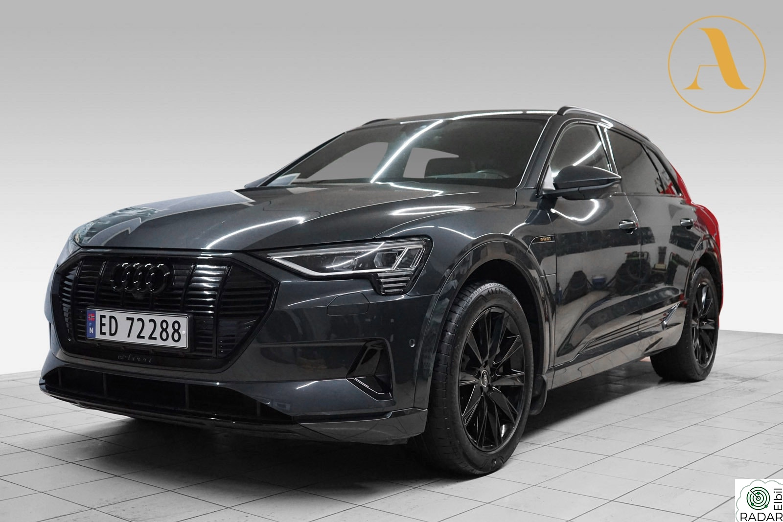 AUDI E TRON 55 EL-SETER/SKINN/SORTOPTIKK/HENGERFESTE/LED/360/ACC/NORSK