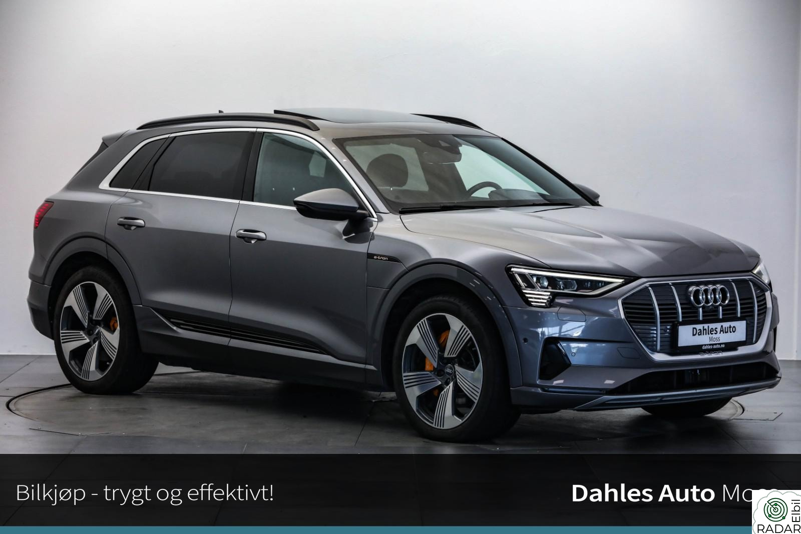 AUDI e-tron 55/Panorama/Krok/Bang Olufsen/Matrix/Head Up/360 Kamera