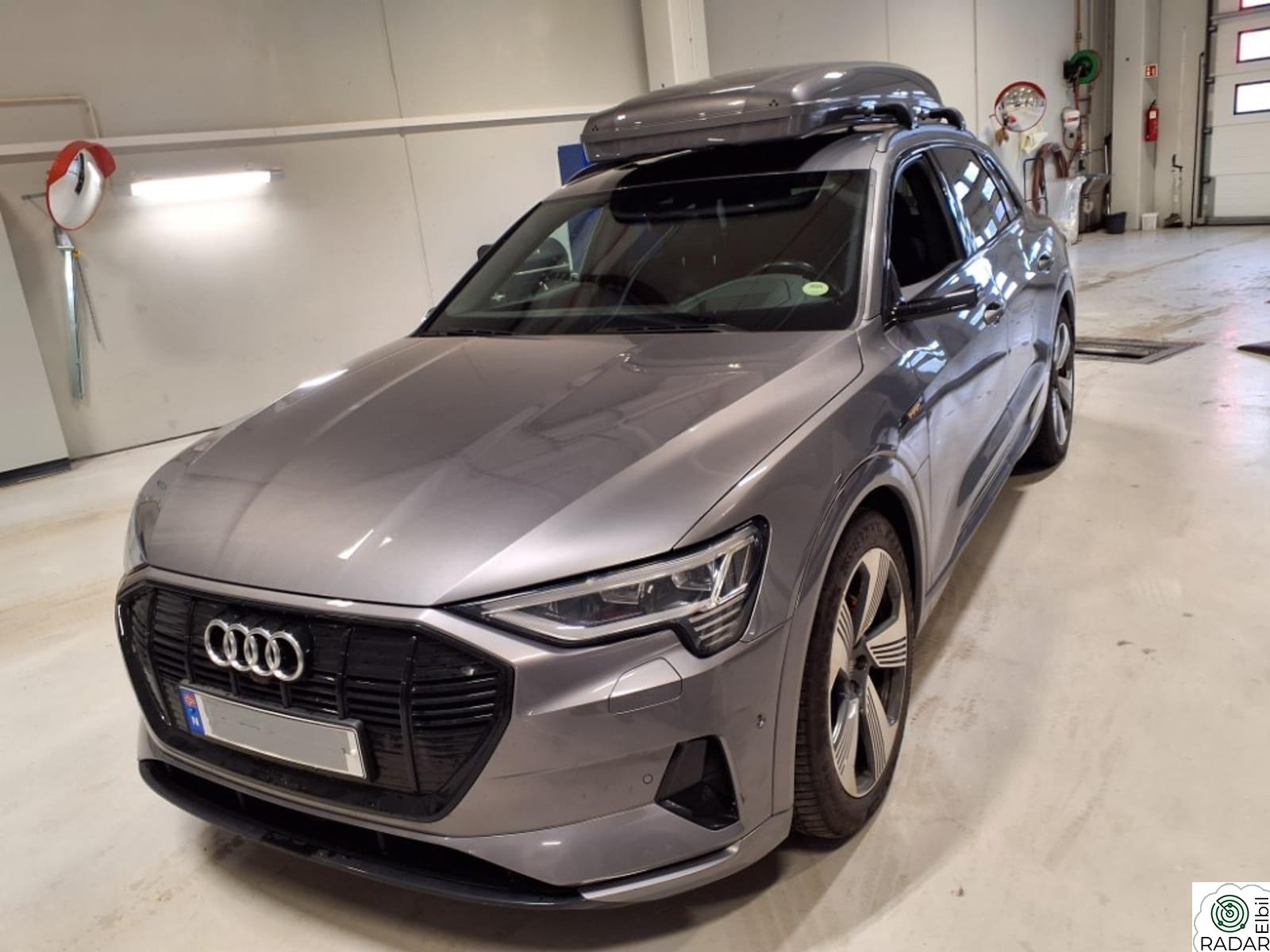 AUDI e-tron 55Quattro/Advanced/S.Seter/Pano/Navi/ CC/HUD/Nye V-Dekk
