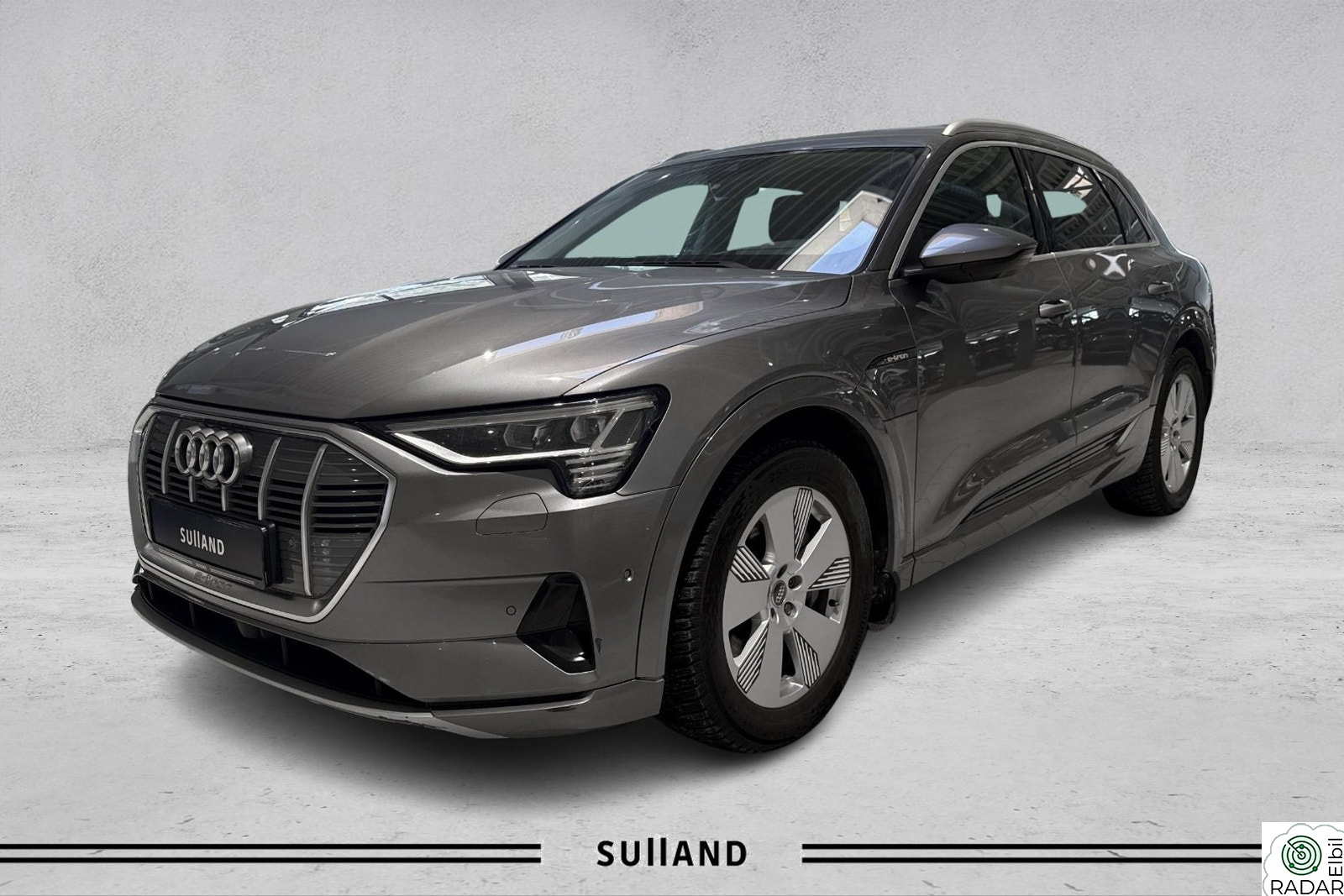 AUDI e-tron 55 advanced fast track