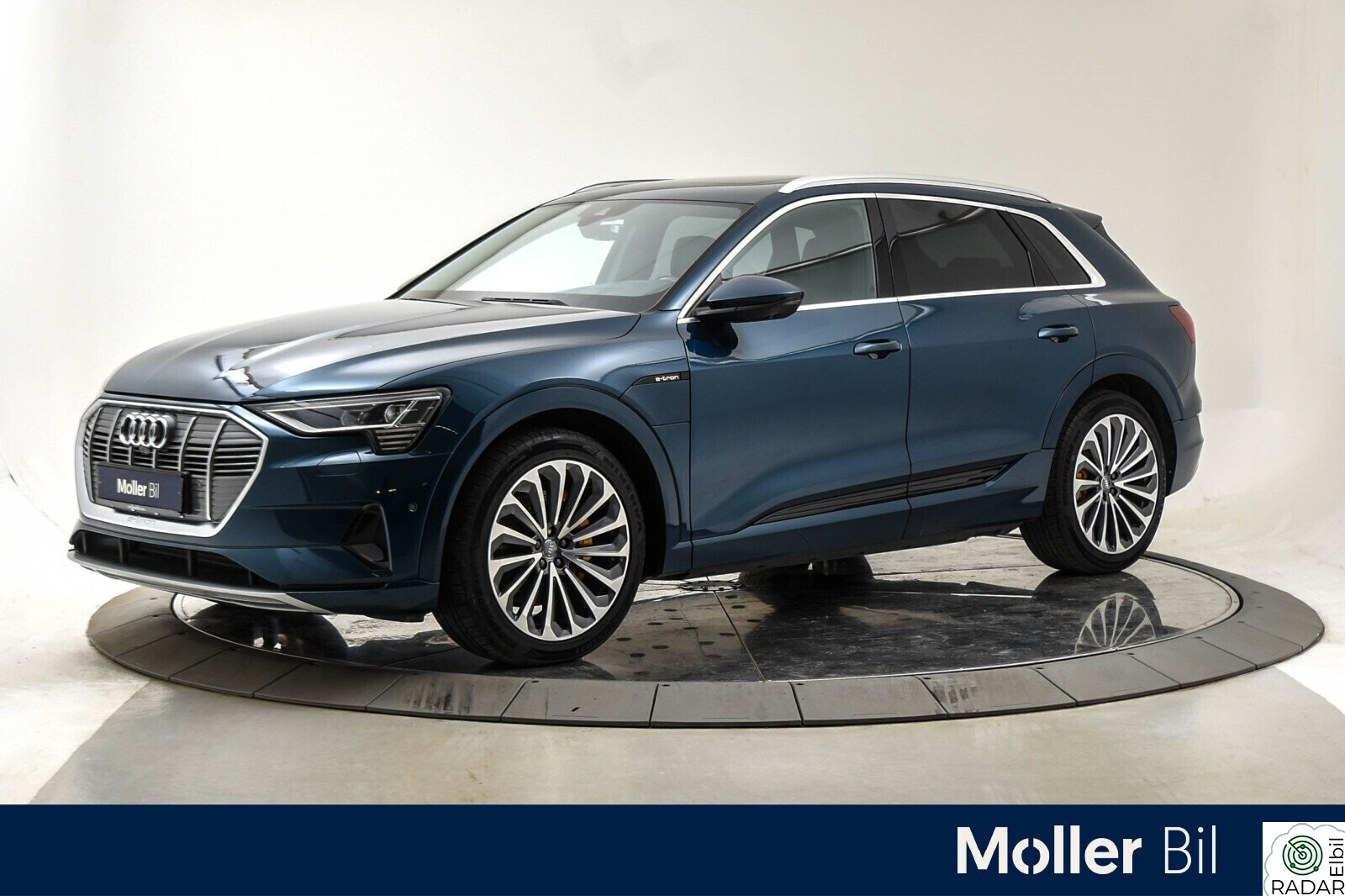 AUDI e-tron 55 exclusive S-Line All-Inclusive/Panorama/Skinn/Krok