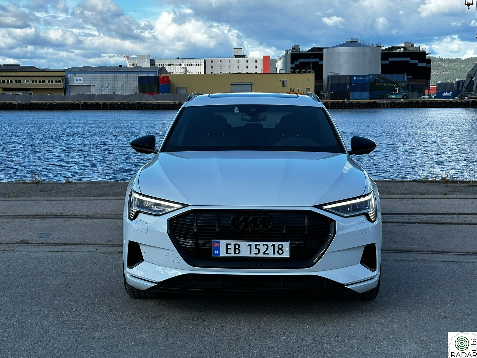 AUDI e-tron 55 Advanced Exclusive - Se Utstyrliste!