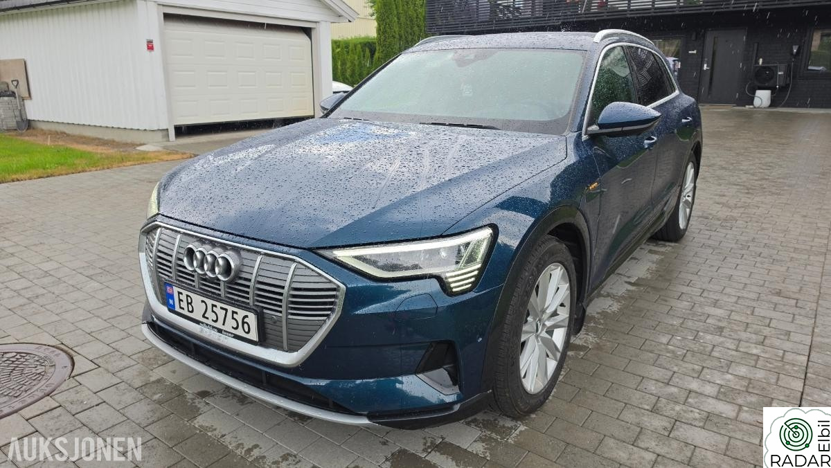 AUDI e-tron 55 55 quattro Advanced Exclusive S-line, B&O, Adaptiv crui