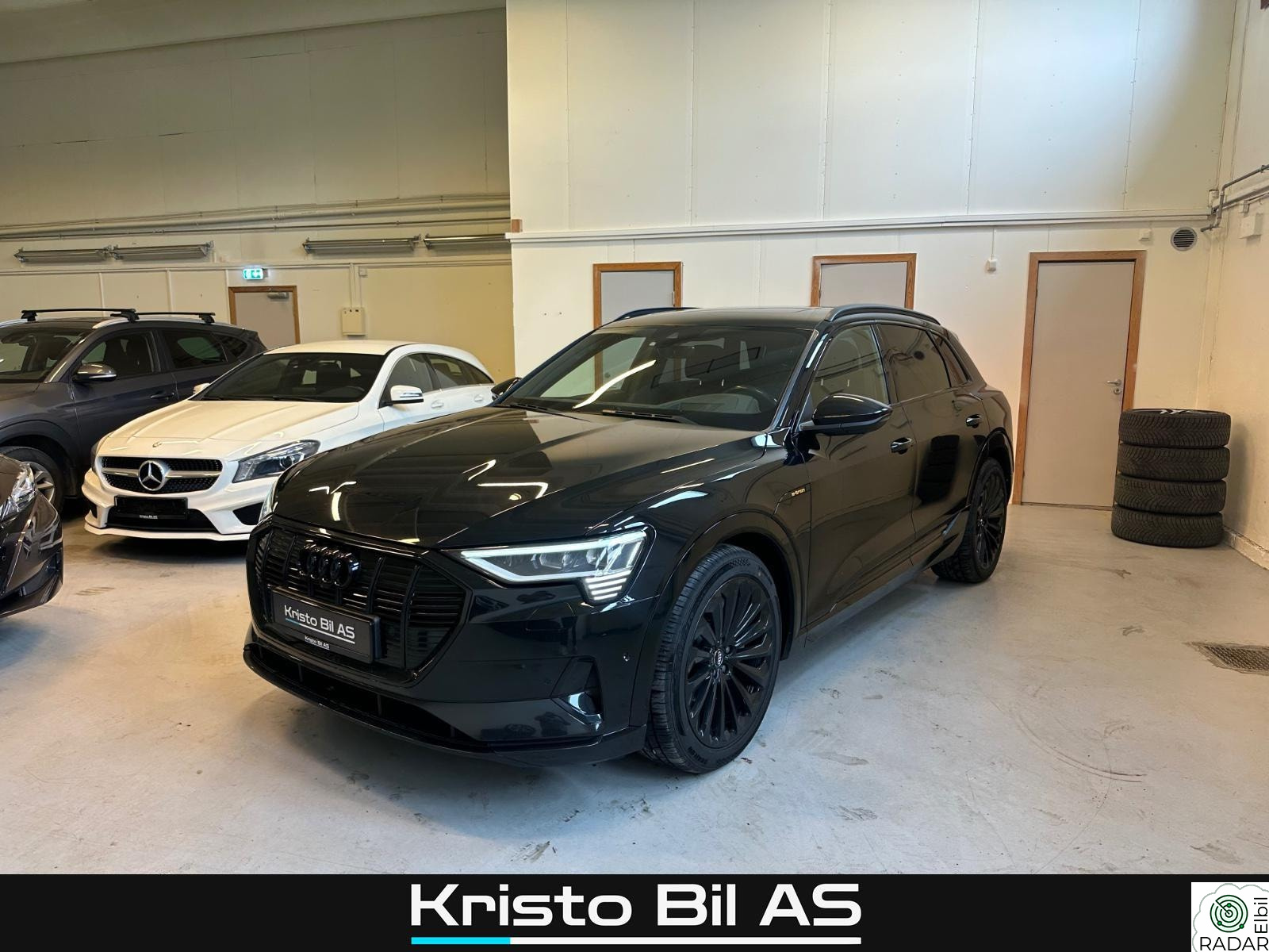 AUDI e-tron 55 55 ADVANCED EXCLUSIVE /S-Line /Nattkamera/HUD/ACC