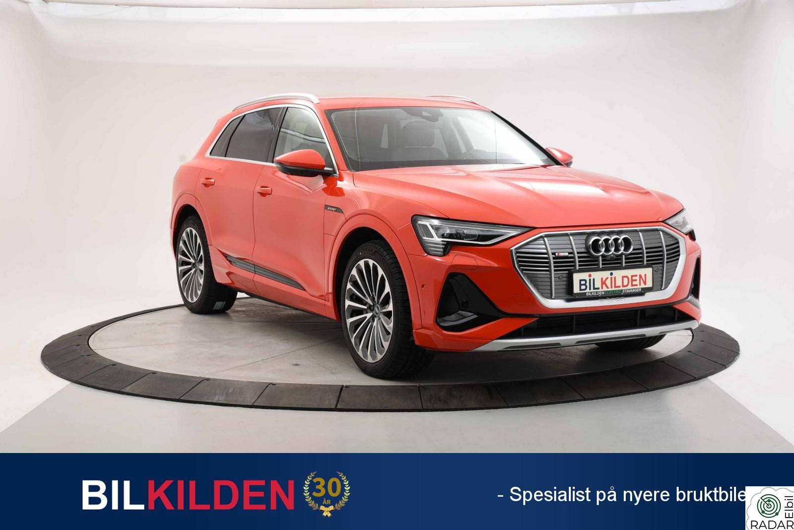 AUDI e-tron 55 55 S-LINE, Head-up, Matrix LED, 360 Kamera, 21", Krok++