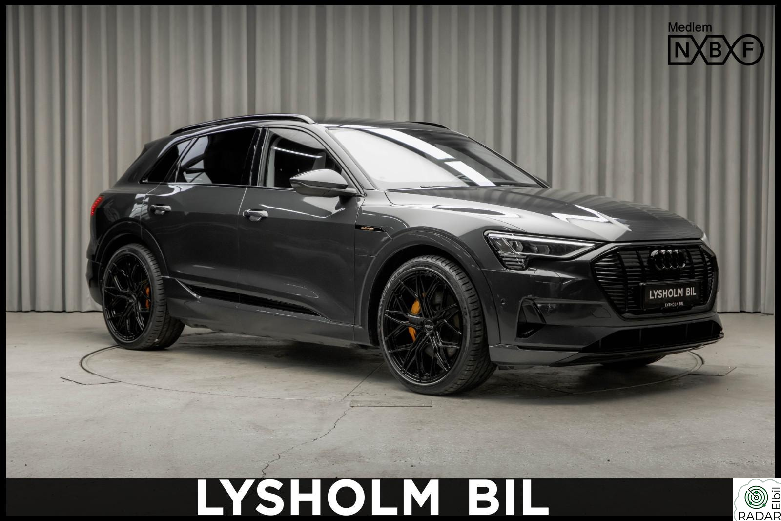 AUDI e-tron 55 55 SUV/Krok/"Svart optikk"/Gule kalipere/ACC/Luft/LED +
