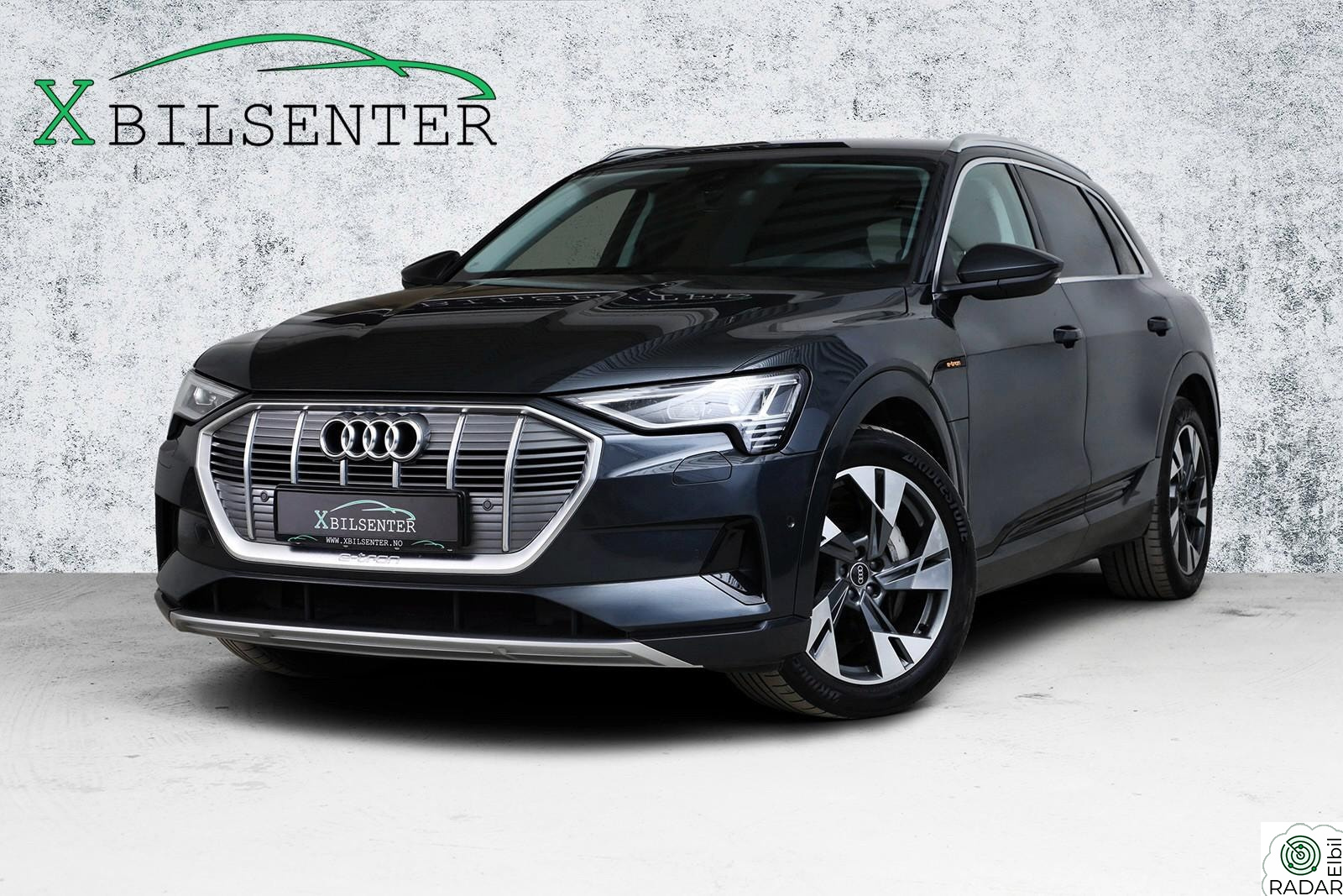 AUDI e-tron 55 55 Advanced Business // ACC SKINN KAMERA LUFT DAB KROK+