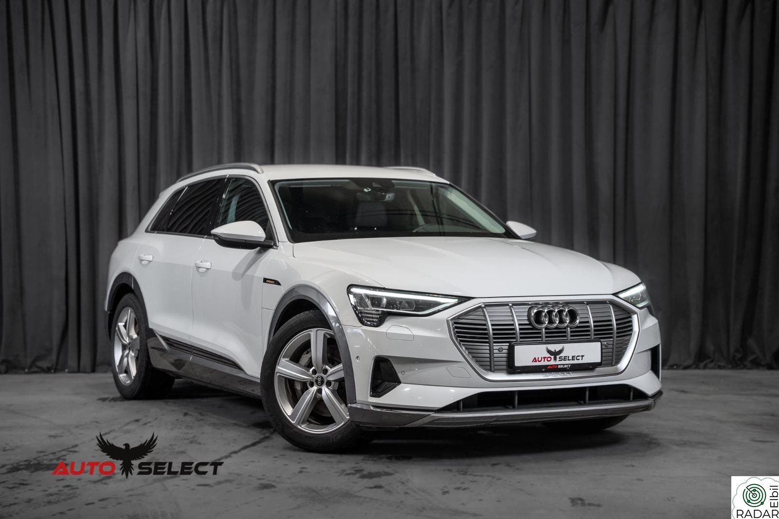 AUDI e-tron 55 55 Quattro/Advanced Business/ACC/Krok/R.Kam/Skinn/Luft