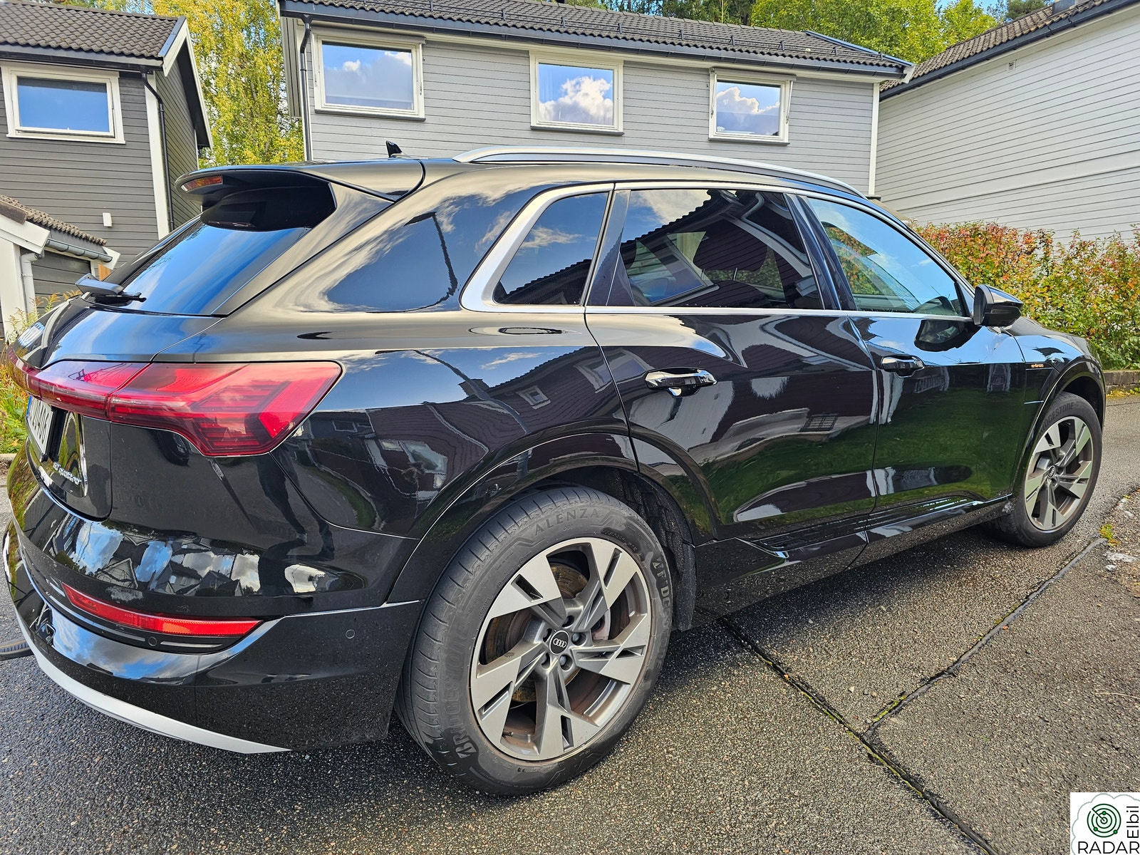 AUDI e-tron 50 50 Advanced