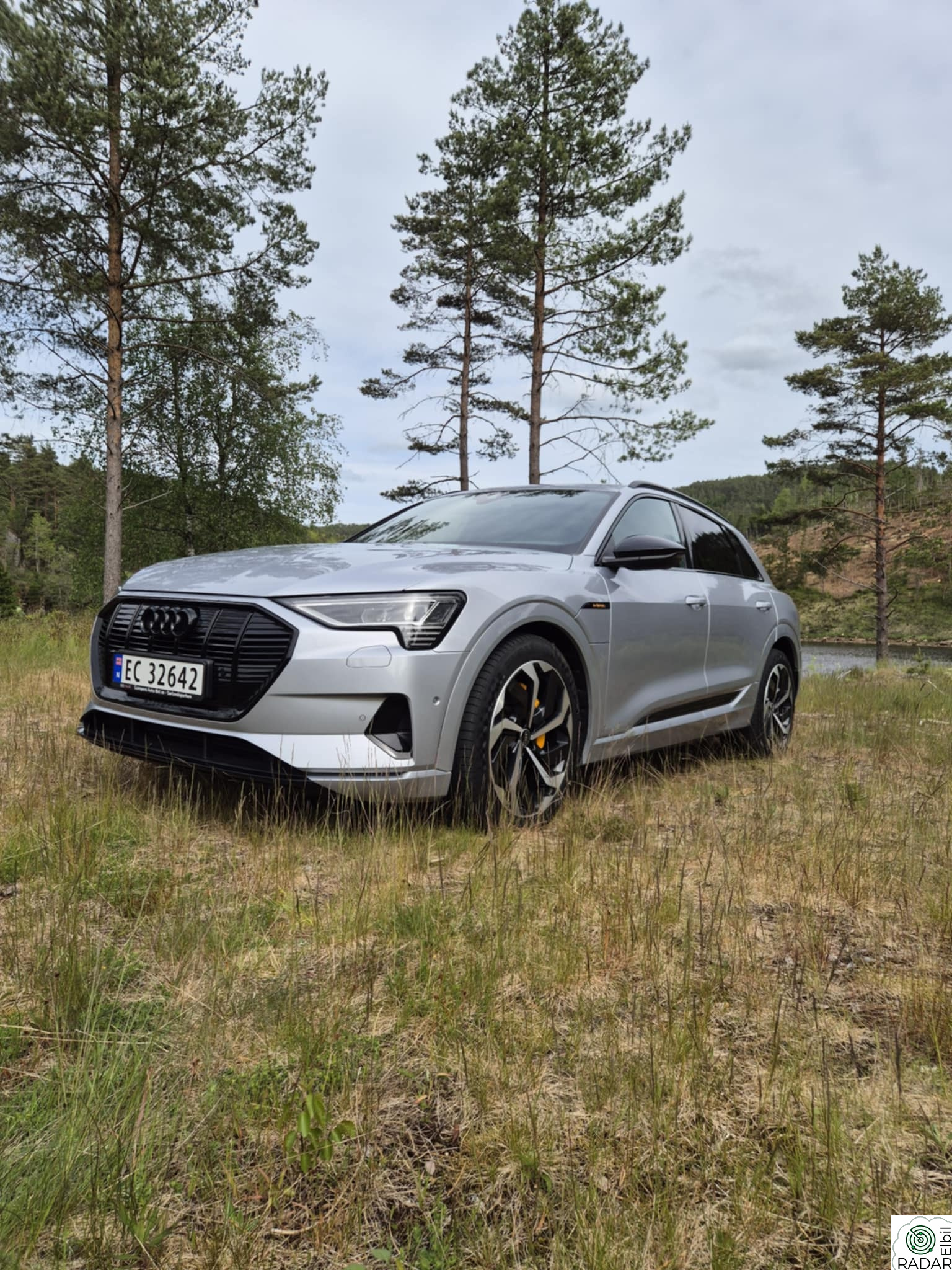 AUDI e-tron 50 50 Advanced Business