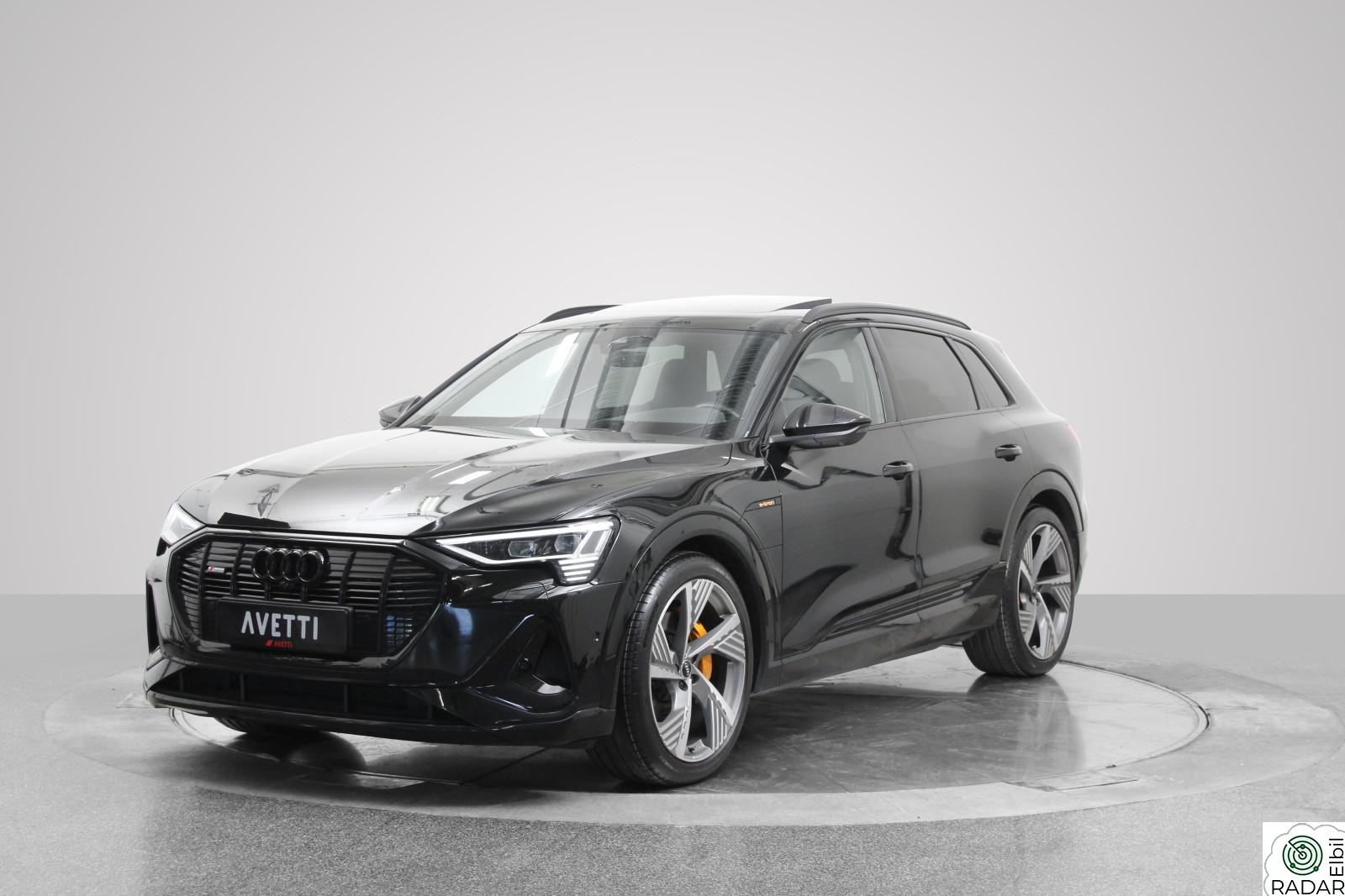 AUDI e-tron 55 55 Quattro 2xS-Line S-Seter Hengerfeste B&O Pano 22Toms