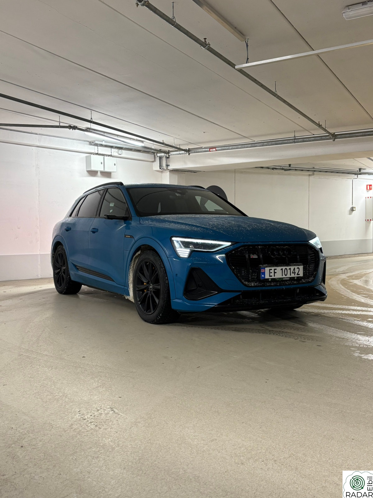 AUDI e-tron 55 55/2xS-line/TOPPUTSTYRT+/HUD/Soft Close/Duft/B&O/Matrix