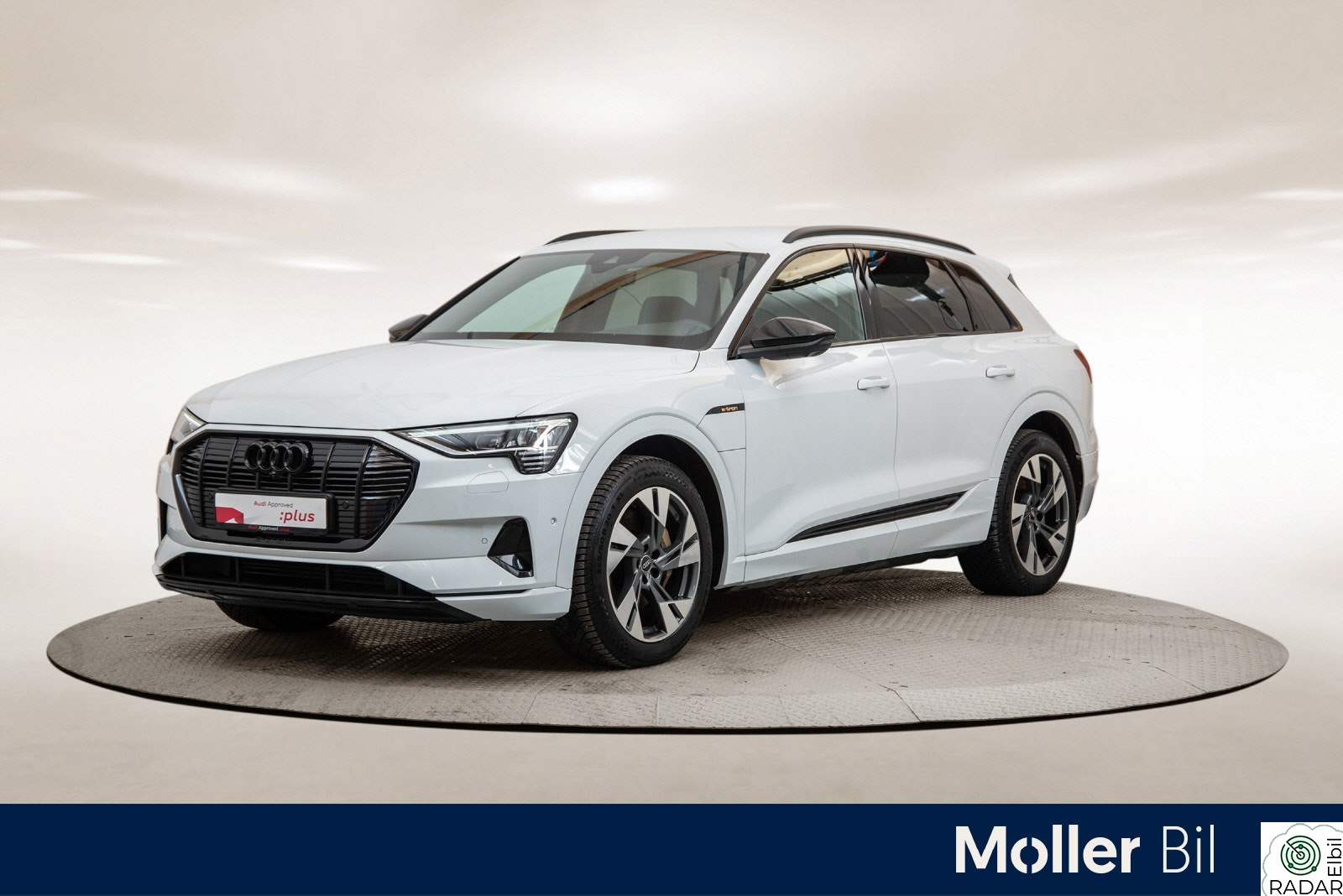 AUDI E TRON 55 55 Advanced Sport Hengerfeste, omgivelseskamera