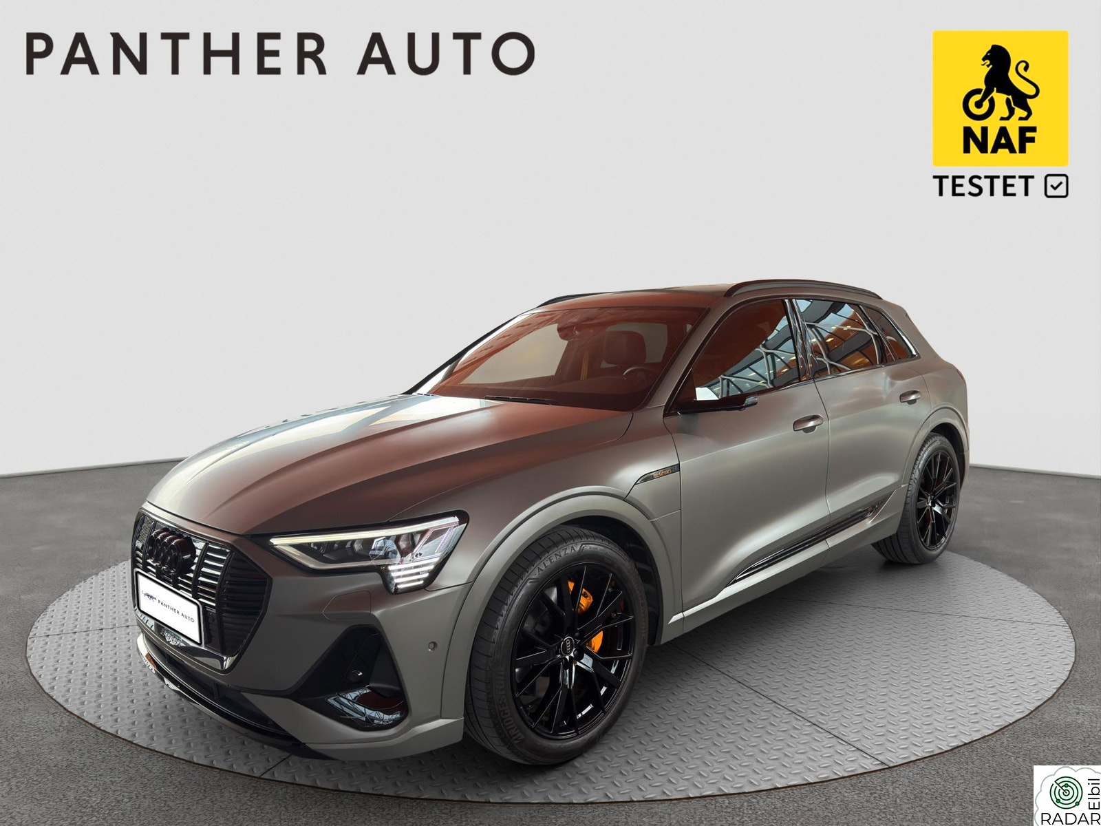 AUDI E TRON 55 55 S-line Black Edition - PPF - Matrix - Avtagbar krok
