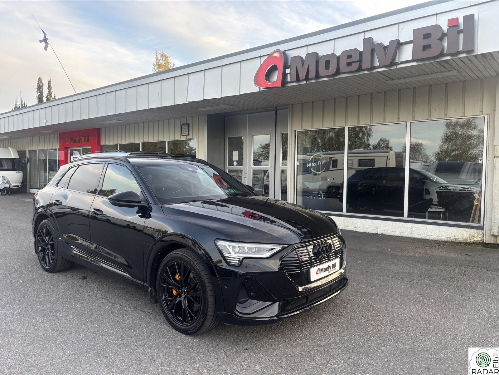 AUDI E TRON 55 55 2 X S-LINE-BLACK EDITION-HELSKINN-H.FESTE-B&O++