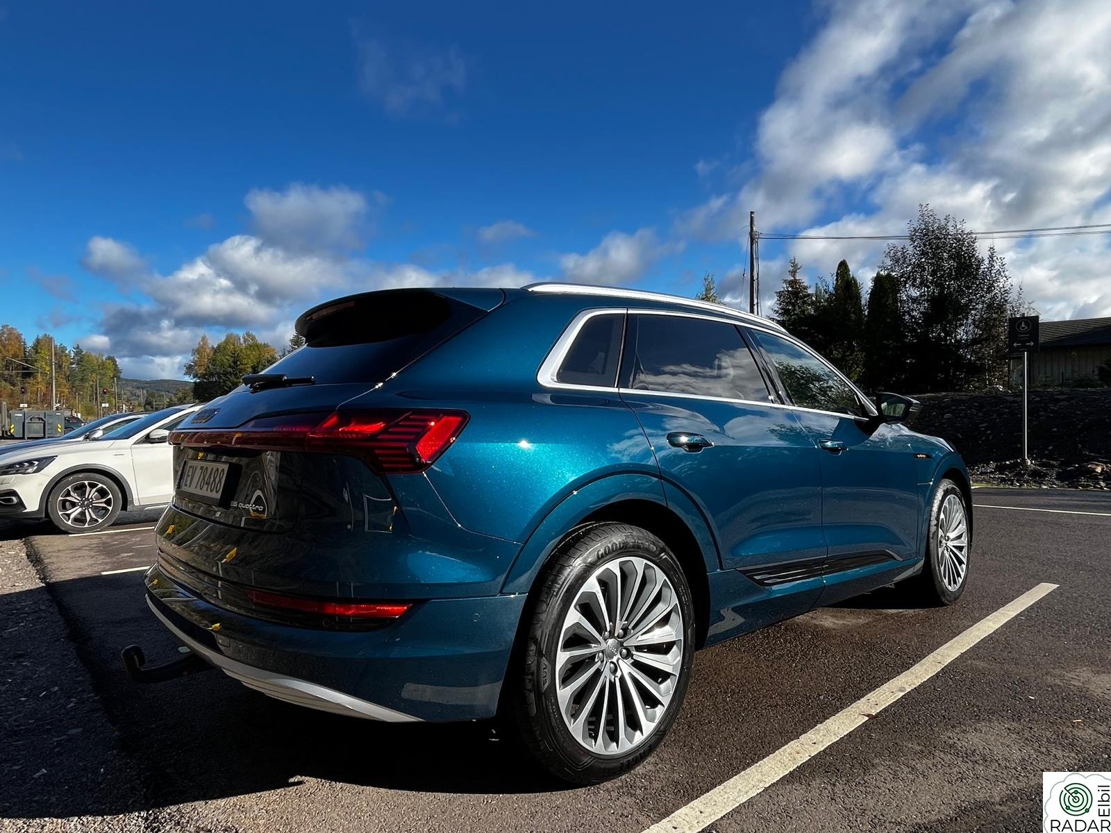 AUDI e-tron 55 AdvancedPlus/Nye bremser/Ny EU/Massasje/Matrix/B&O++