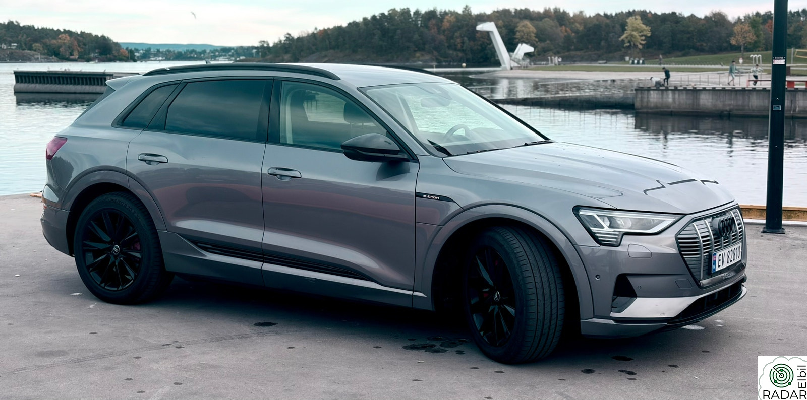 AUDI e-tron 55