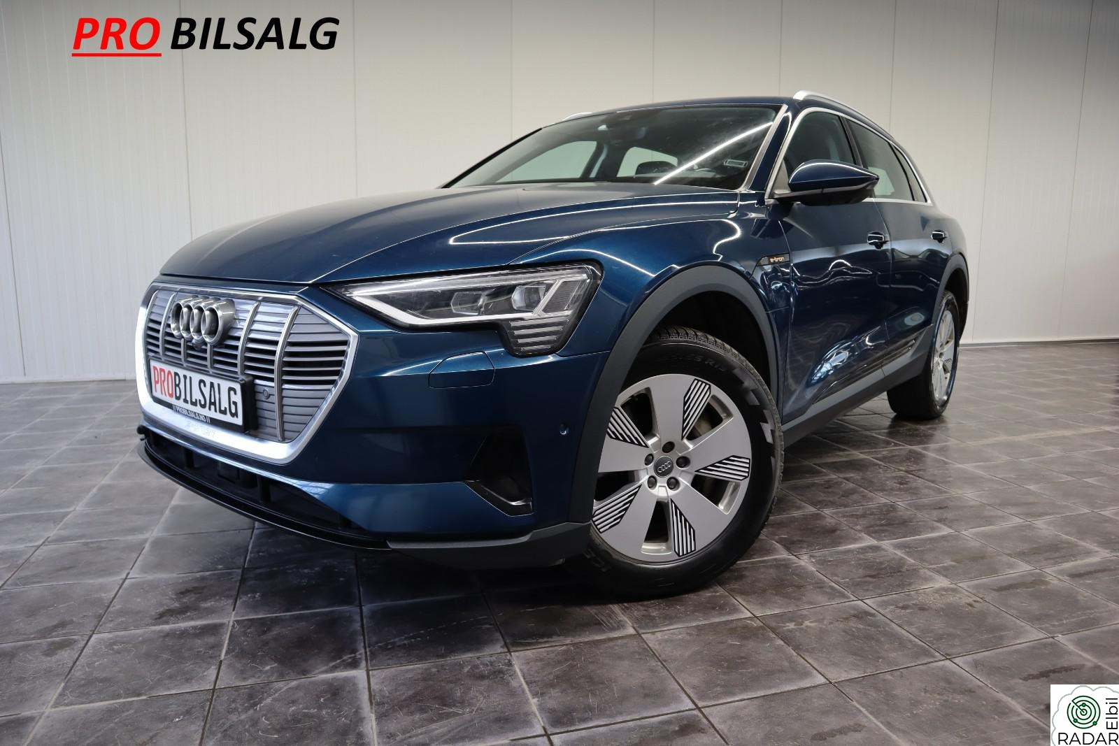 AUDI e-tron 55 quattro/Luftfjæring/360-kamera/Adaptiv cruise/H.fest