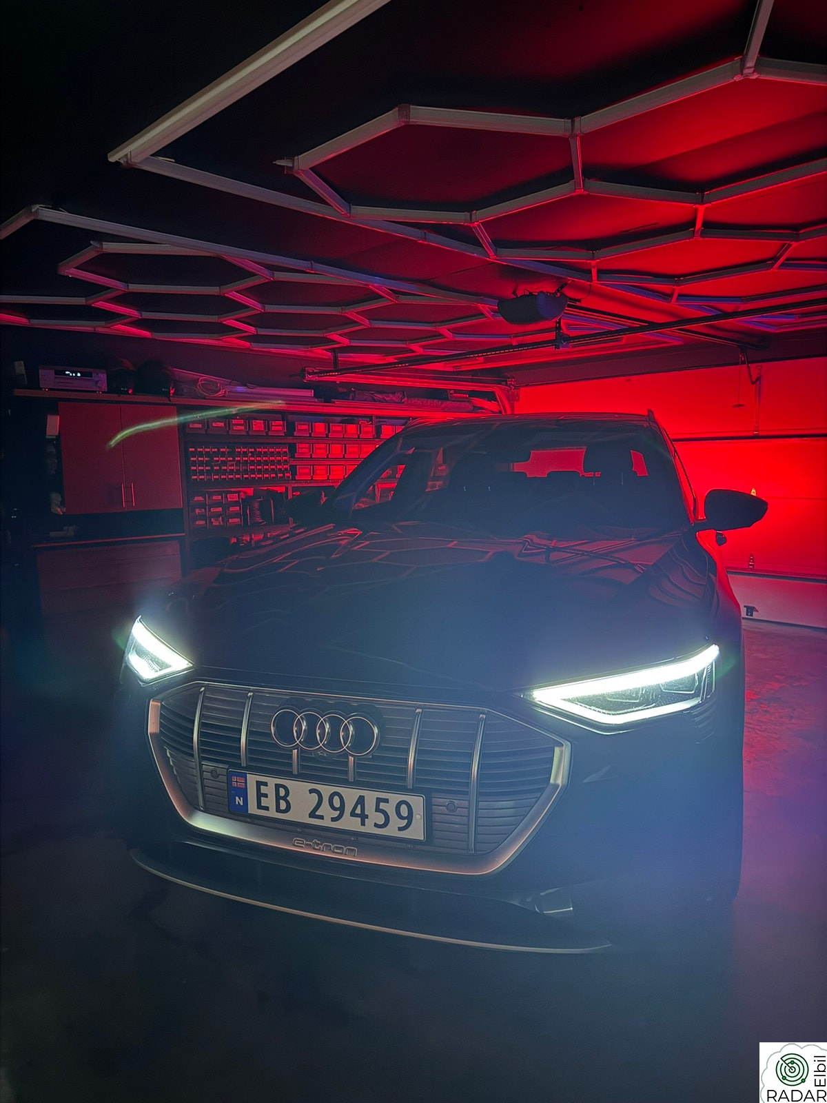 AUDI e-tron 50 50 Advanced Business