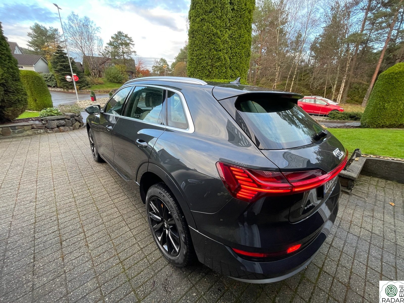 AUDI e-tron 55 55 Advanced Exclusive