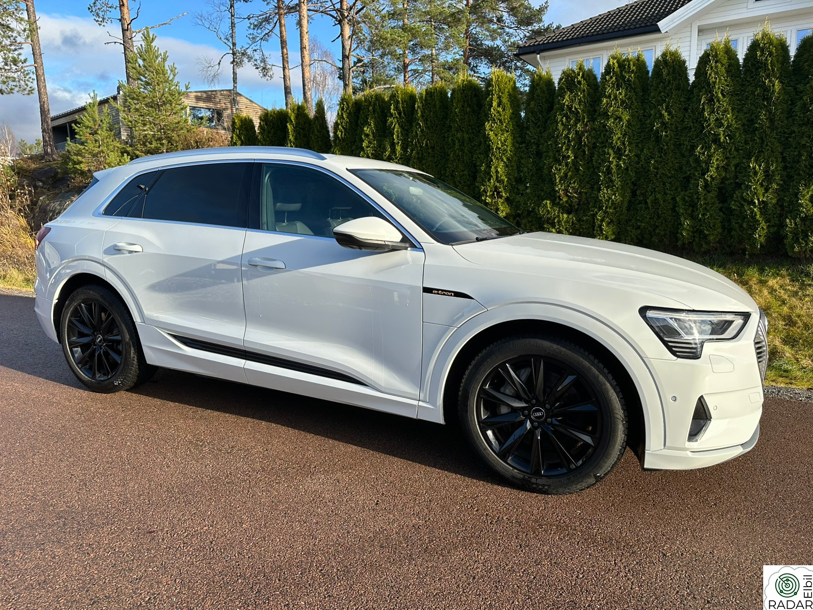 AUDI e-tron 50 Adv. Business / krok / sportsseter /360