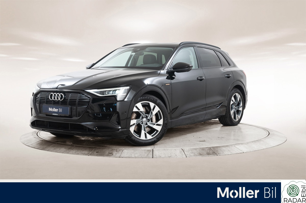 AUDI e-tron 50 50 Advanced Sport - 20", 360Kam, Pano, Krok, Alcantara