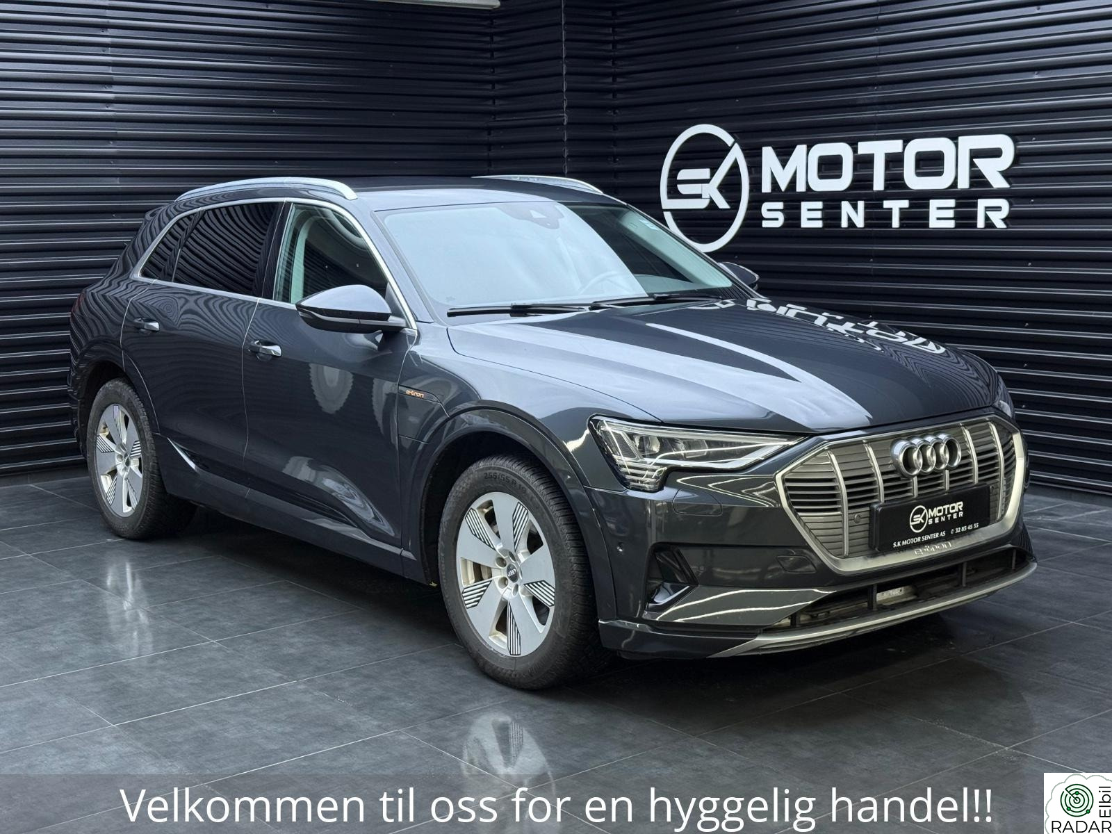 AUDI e-tron 55 55 426HK, 4X4, DELSKINN, NAVI, R.KAM, CRUISE, EU 4/27++